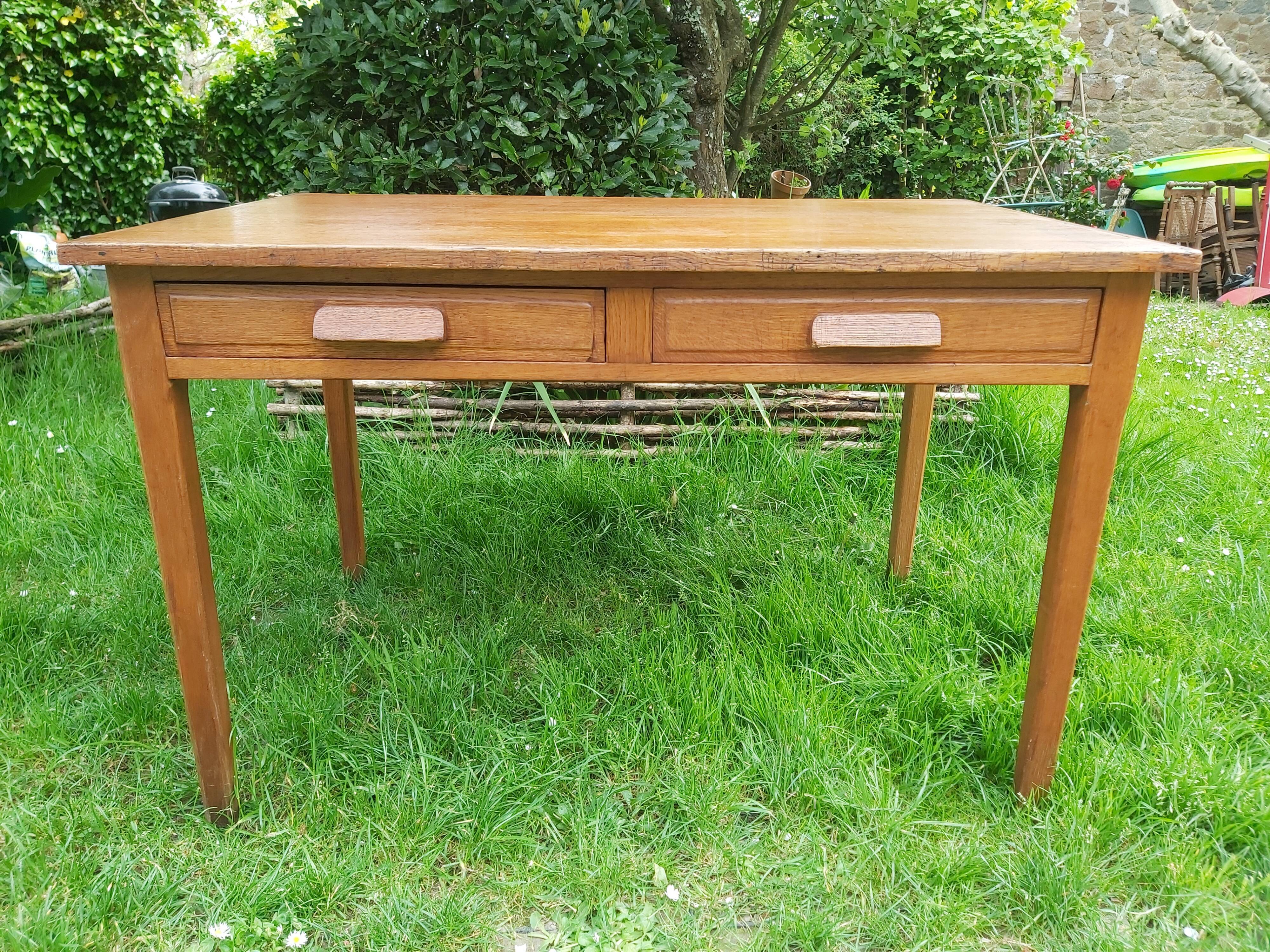 Flat desk 40s