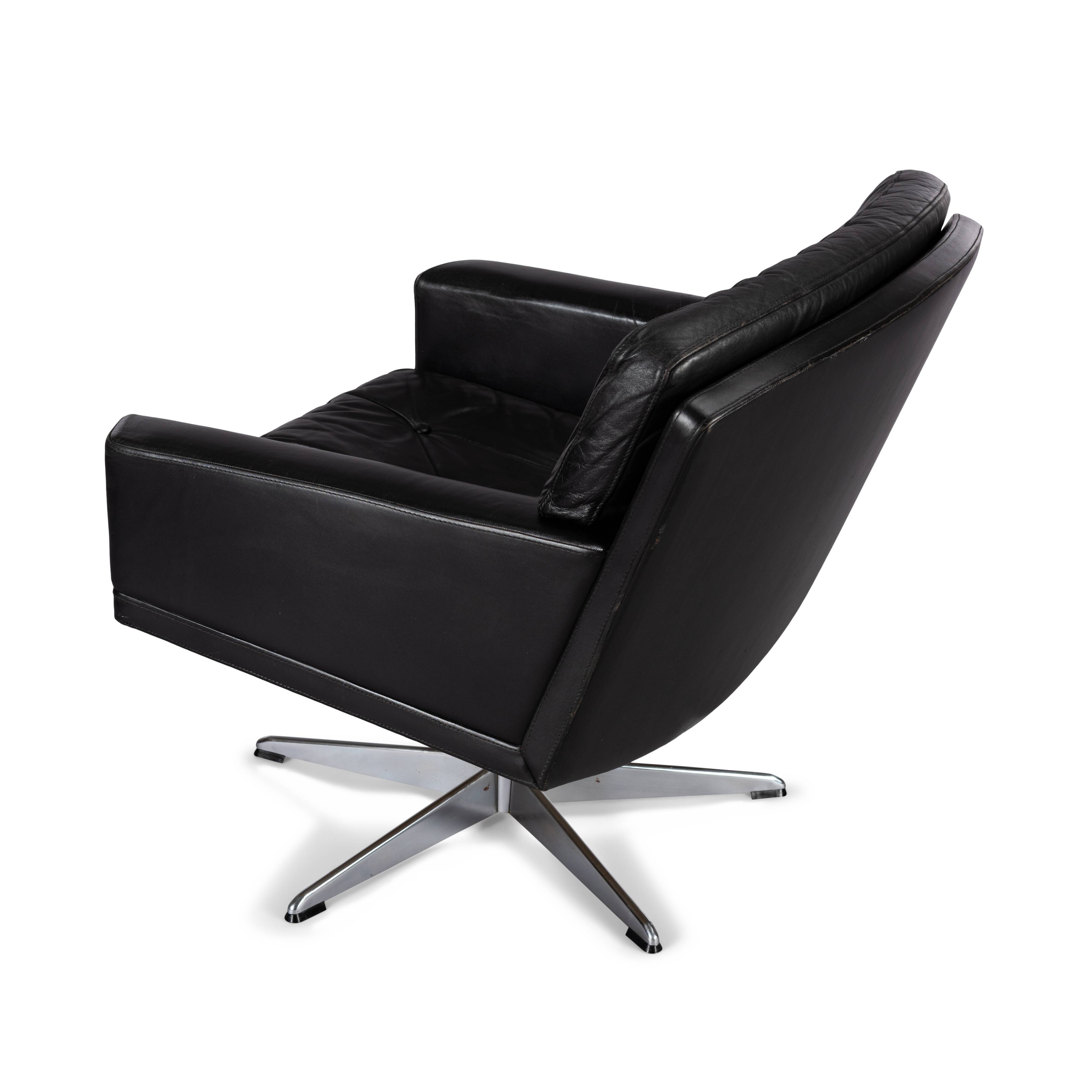 Mid-century black leather swivel chair by Lystager, 1960s
