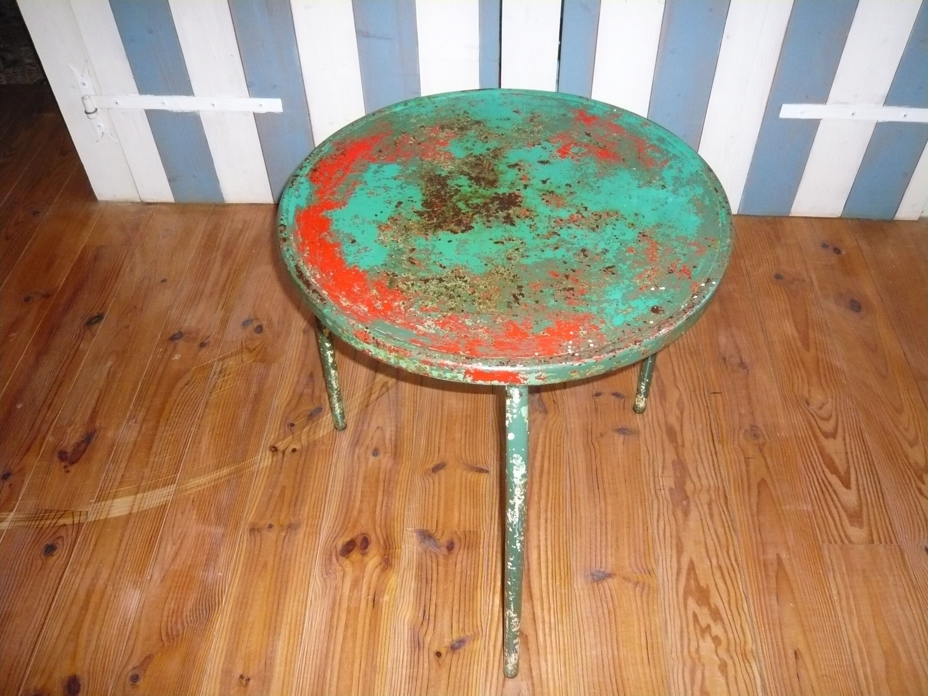 Bistro table