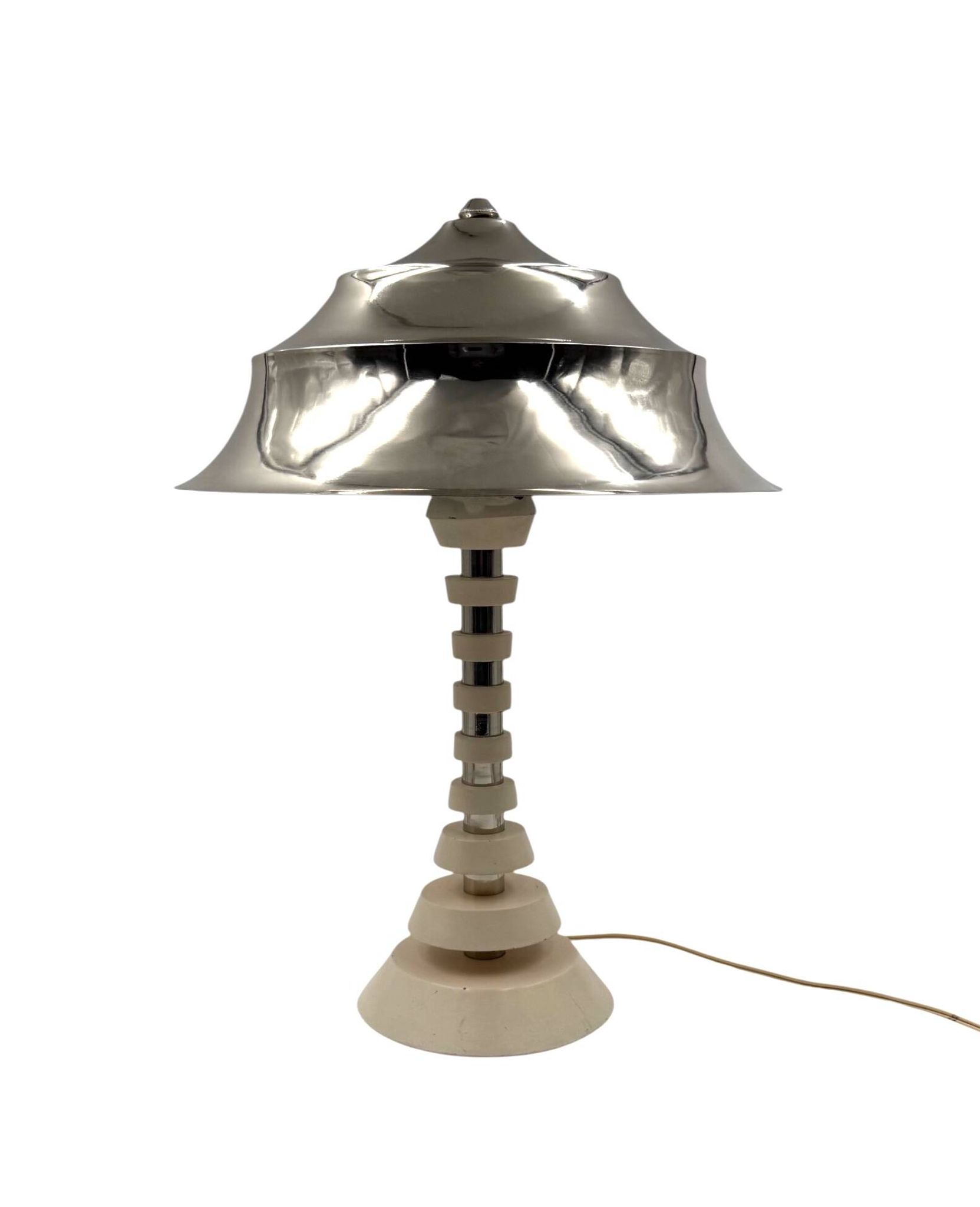 Lampe de table pagode de l'âge spatial, France années 1970