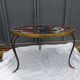 Table basse ronde décor japonisant oiseau fleurs