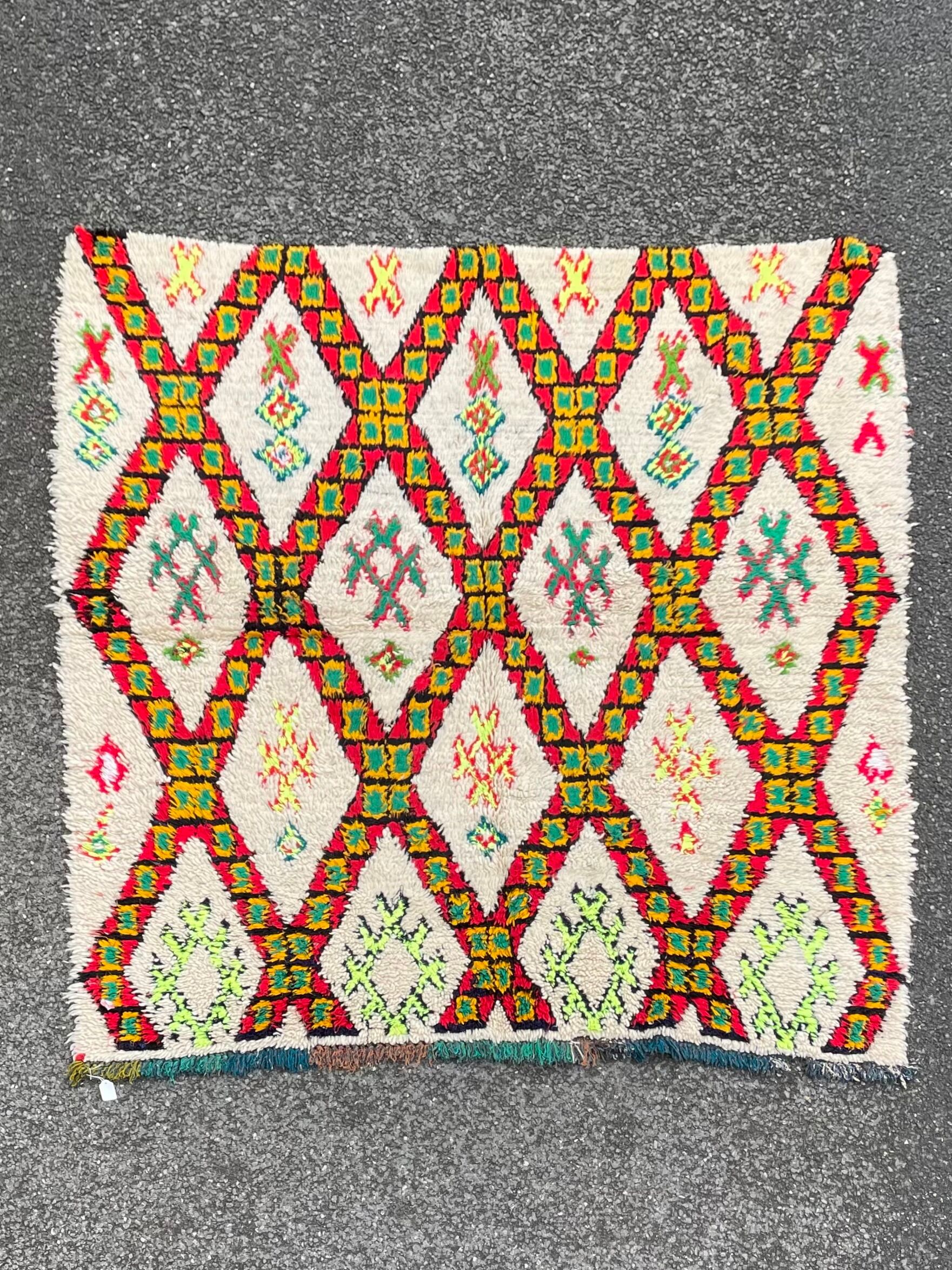 Berber carpet Azilal 172 x 204 cm