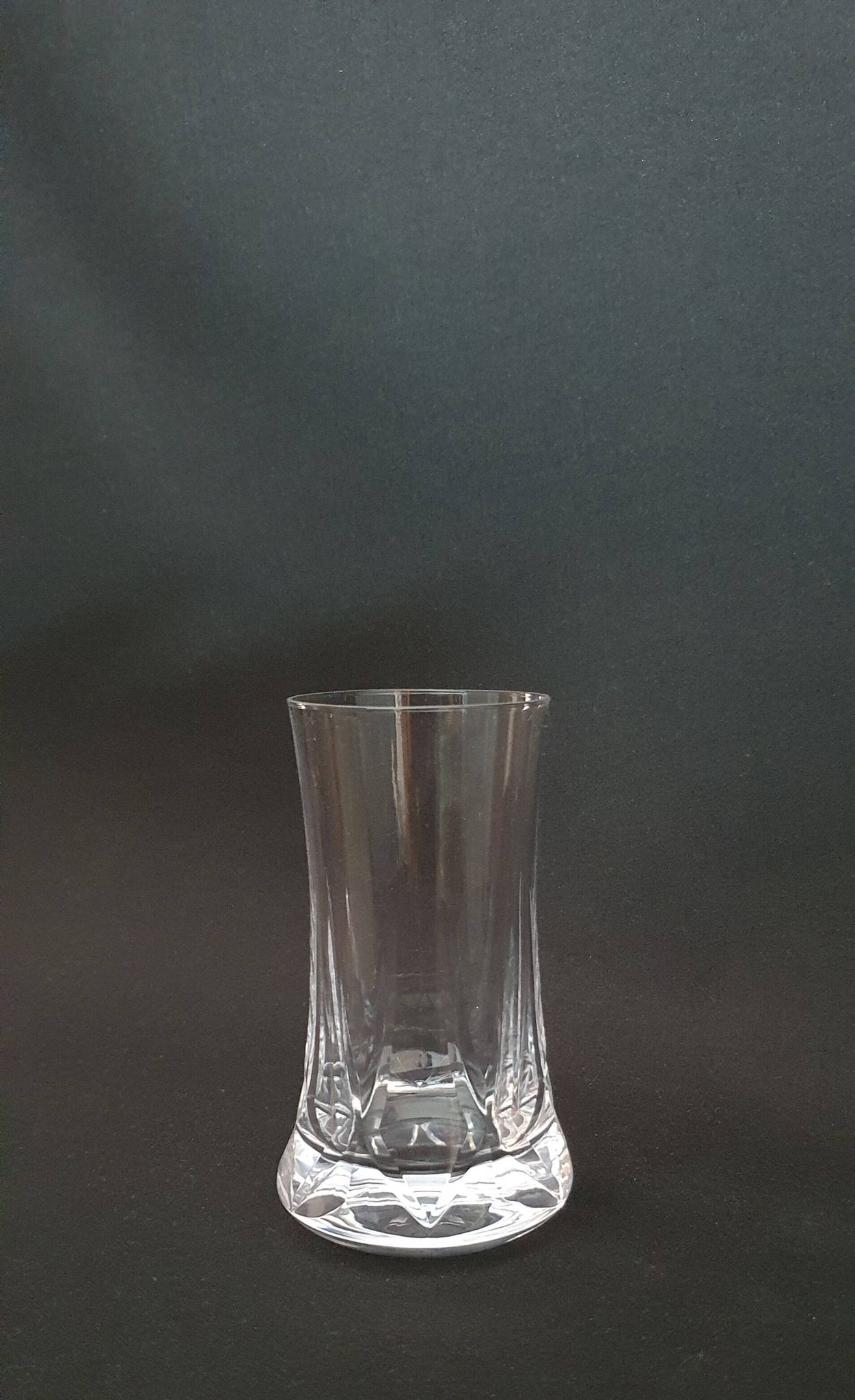 Small vase in Bayel crystal
