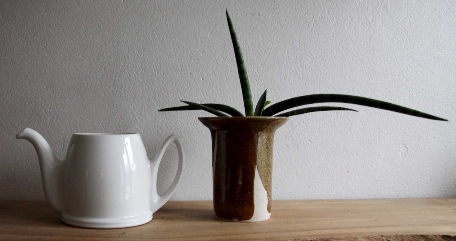 Porcelain Salam Teapot