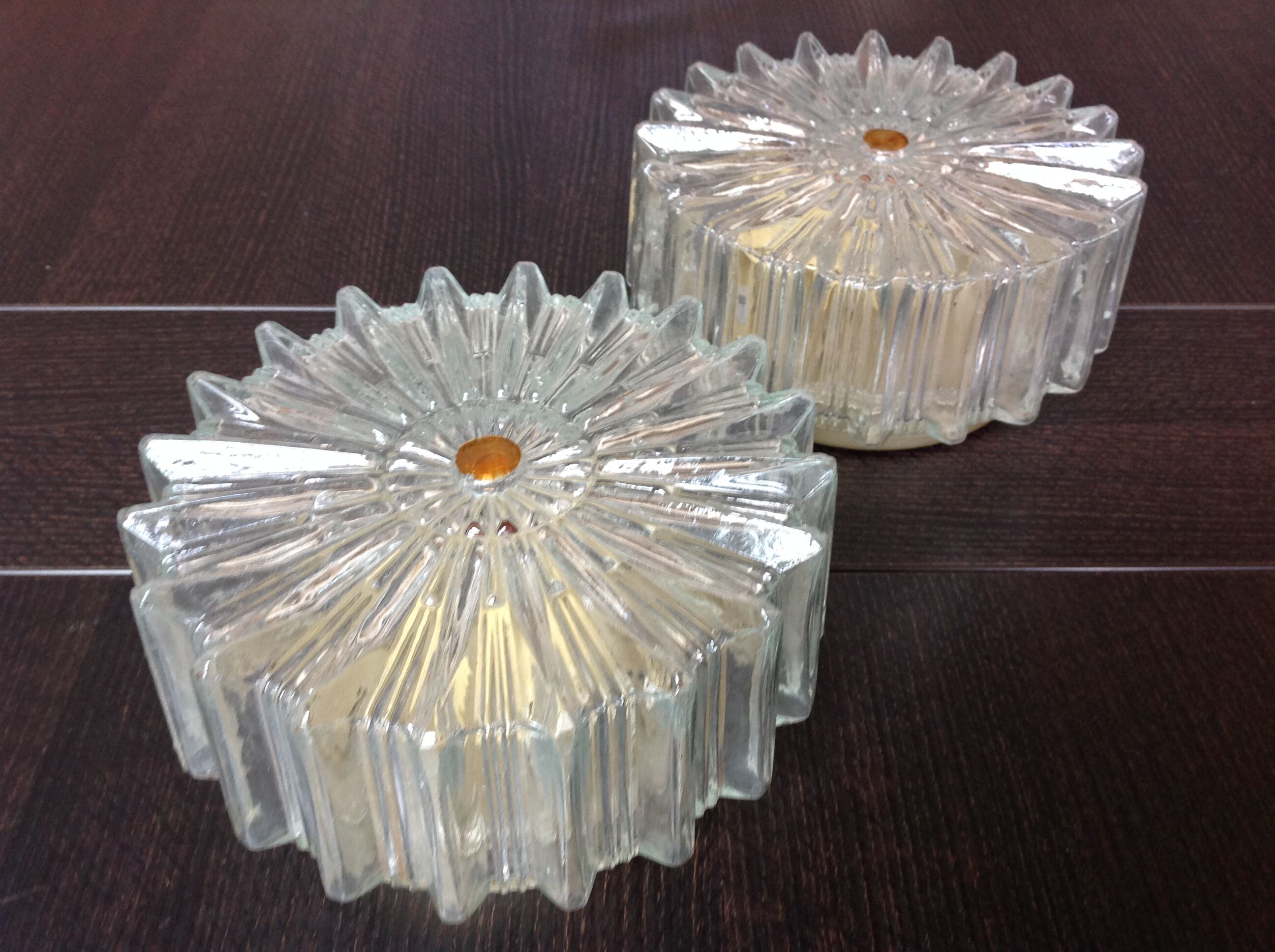 Paire de plafonniers ronds en verre structuré / vintage  années 60-70