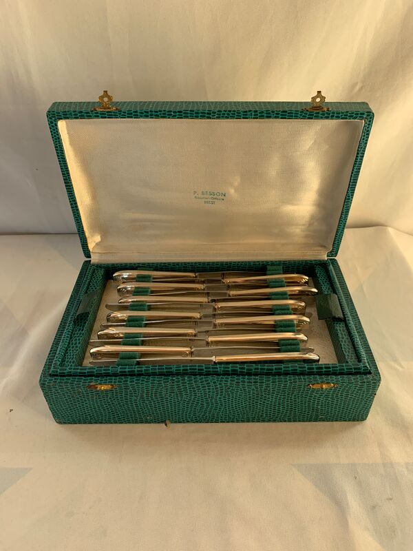 Coffret de couteaux