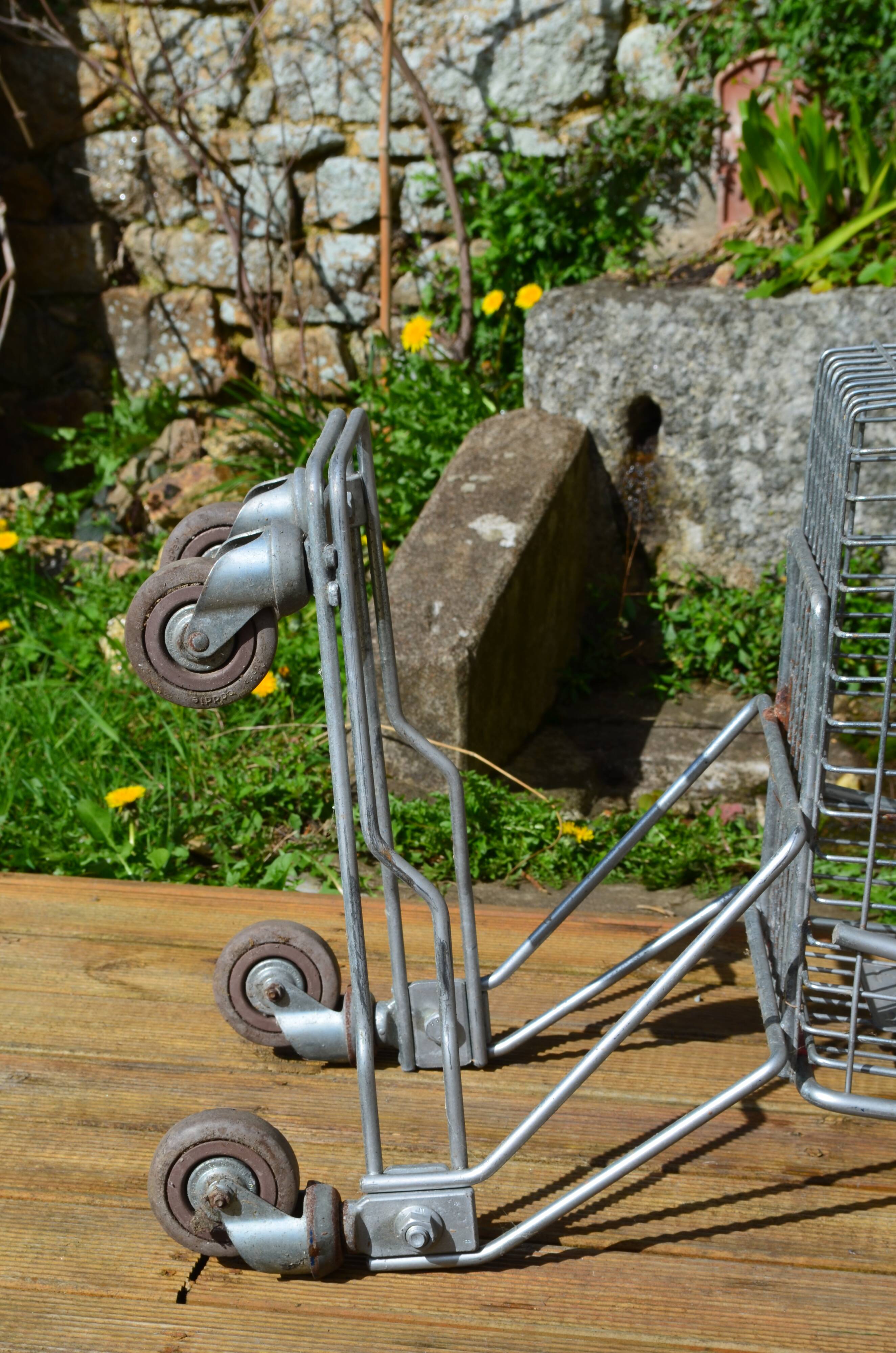 Caddie de supermarché pour enfant