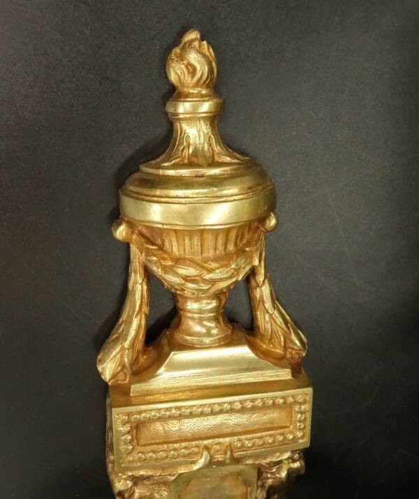 Pair of large wall lights, ram's heads, Louis XVI style - gilded bronze