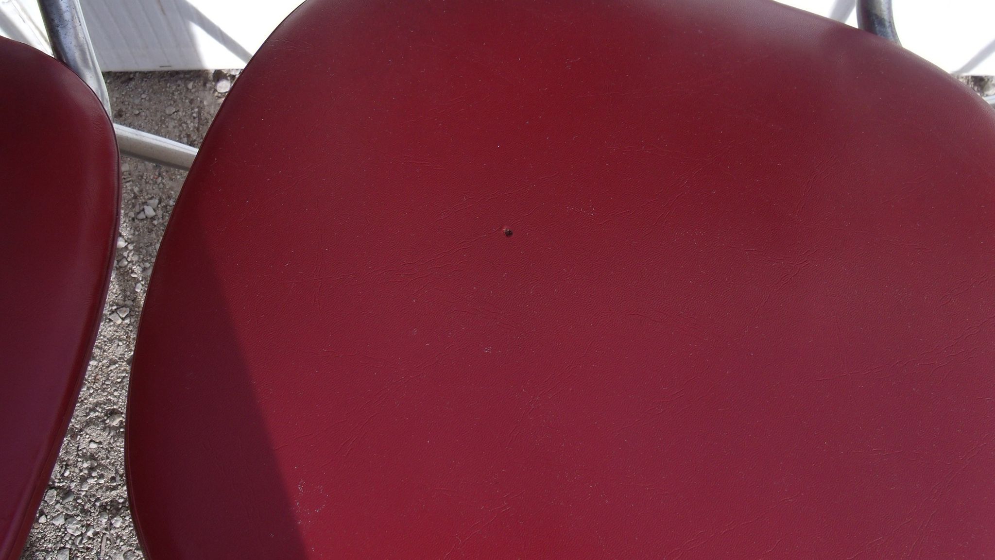 Set of 5 chairs the lag Soudexvinyl 1970 in leatherette Burgundy