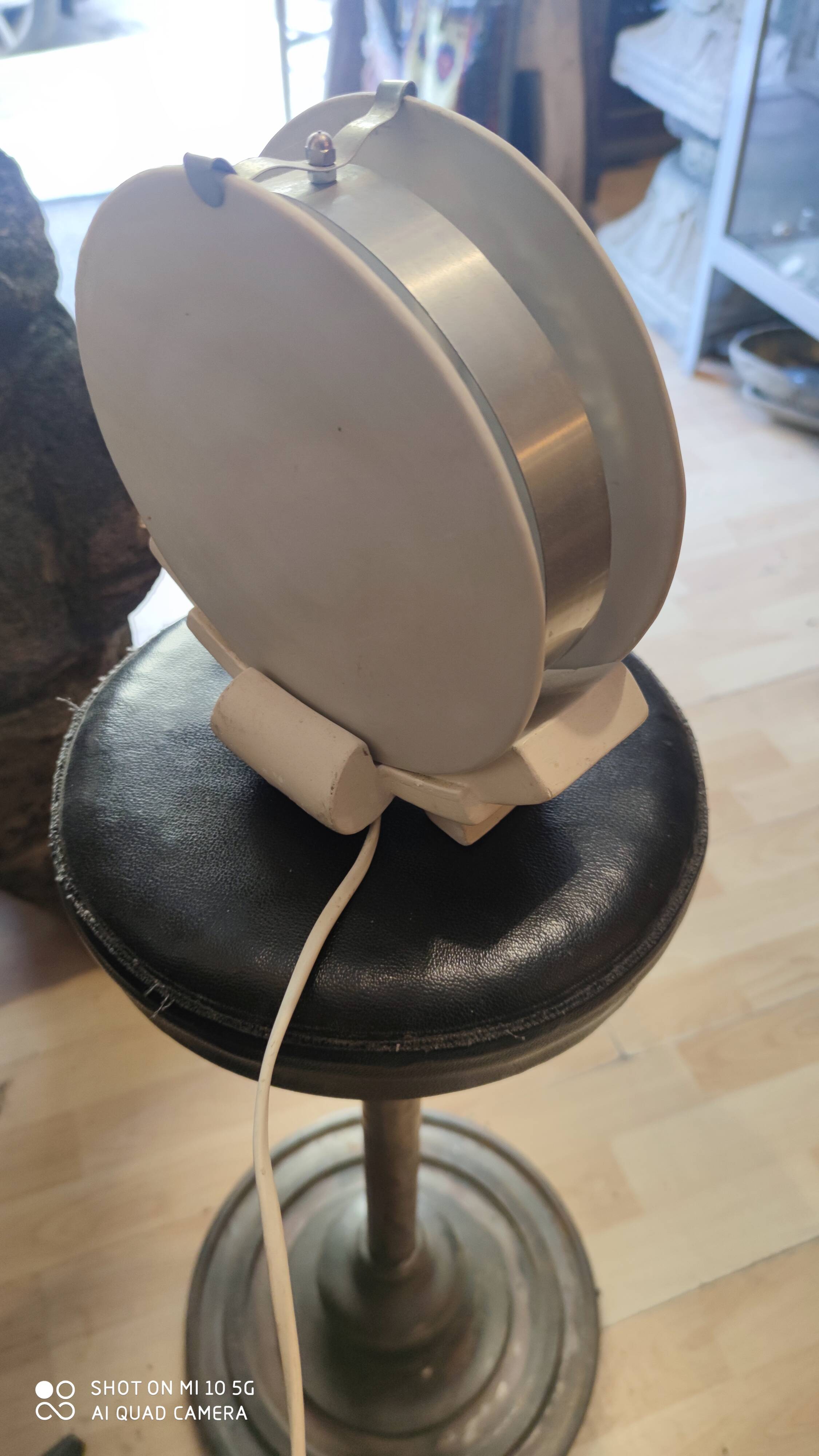 Lampe lithophanie en biscuit et stuc style arts décoratifs