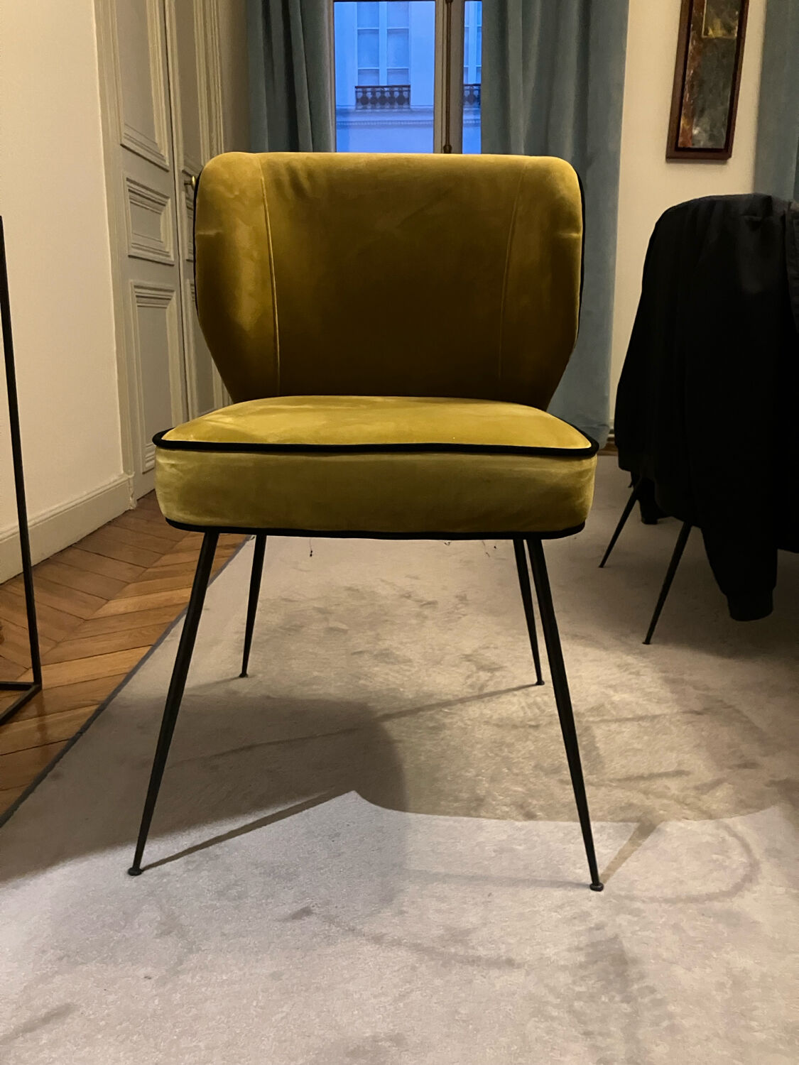 6 velvet chairs NV Gallery