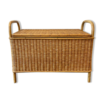 Braided rattan chest