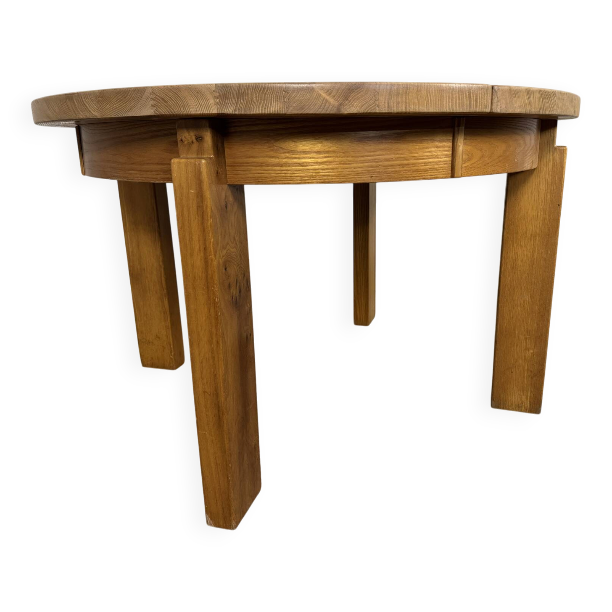 Round table with 1 extension in solid elm Regain, diameter 120 cm.
