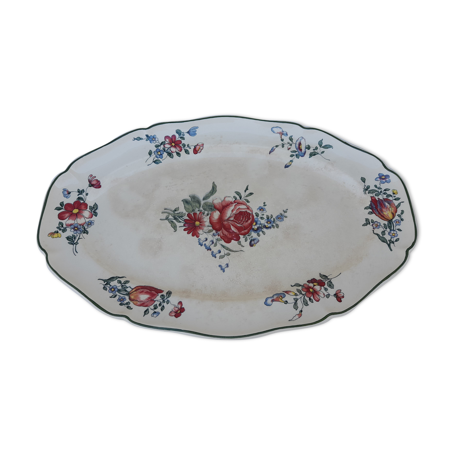 Oval plate in Villeroy & Boch earthenware model 1562 L 45.5 cm
