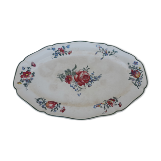 Oval plate in Villeroy & Boch earthenware model 1562 L 45.5 cm