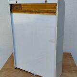 Curtain toilet cabinet