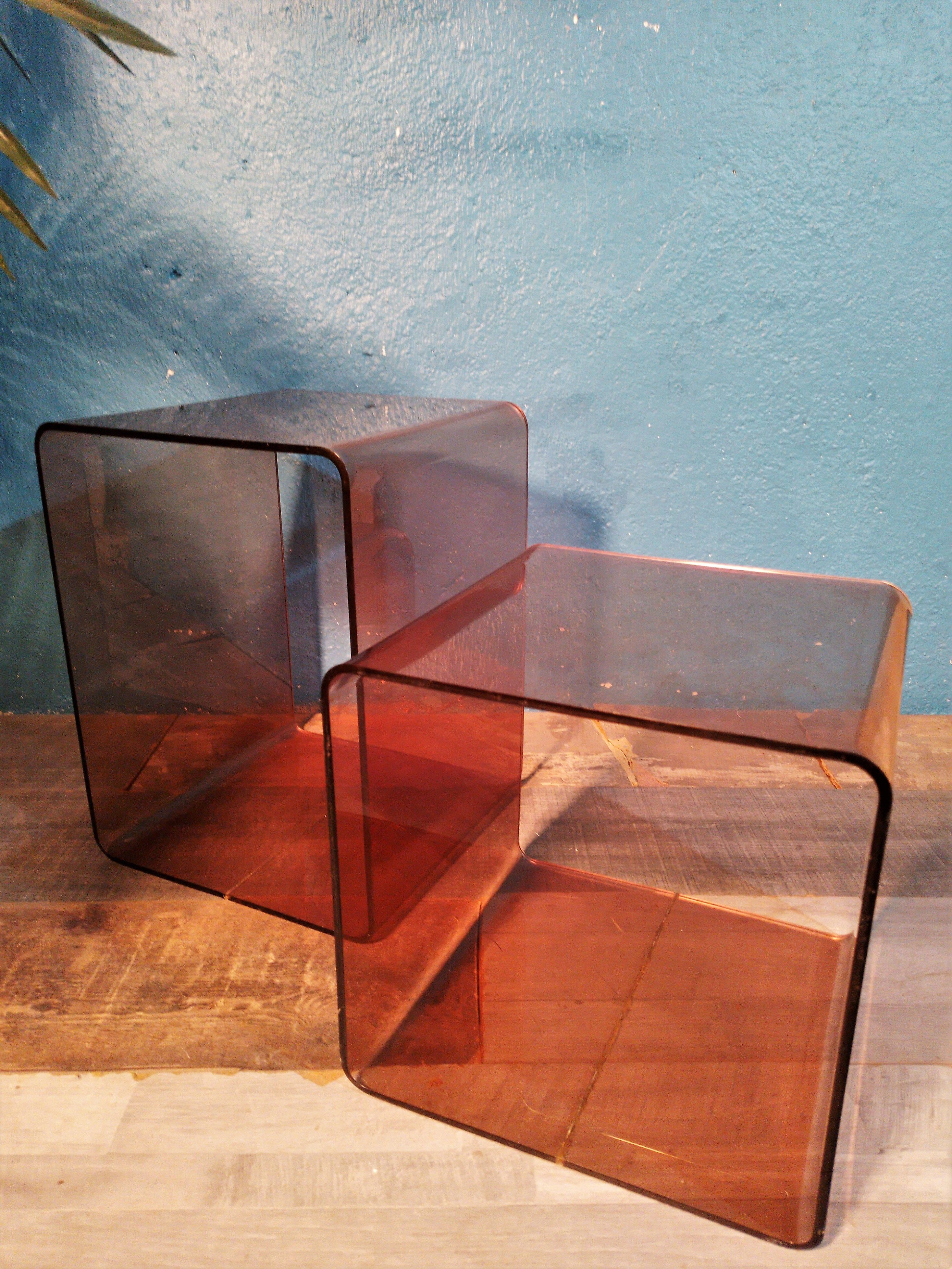 Bouts de canapé plexiglass de Michel Dumas 1970