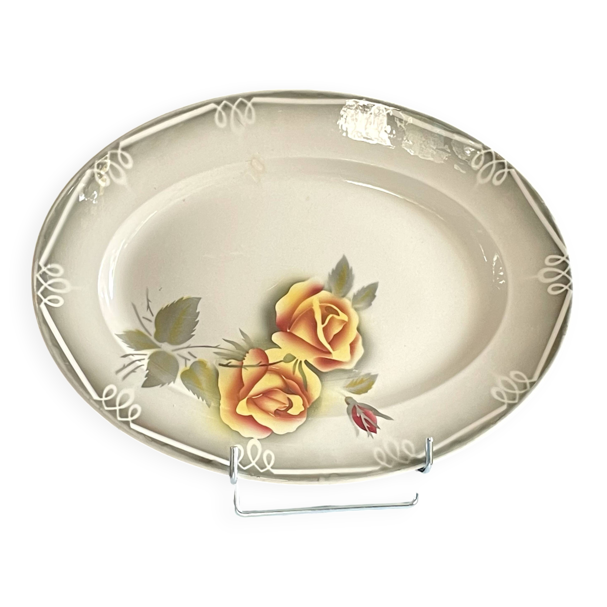 Very nice old dish from Digoin model "Adèle" in good condition.