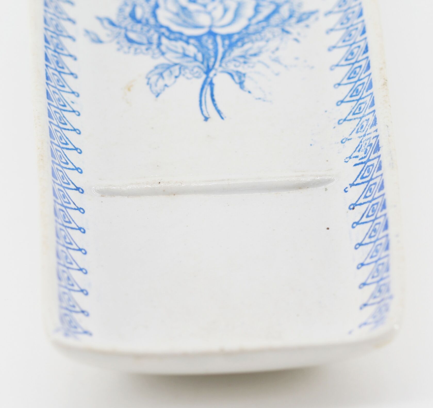old soap holder gardener earthenware of castres