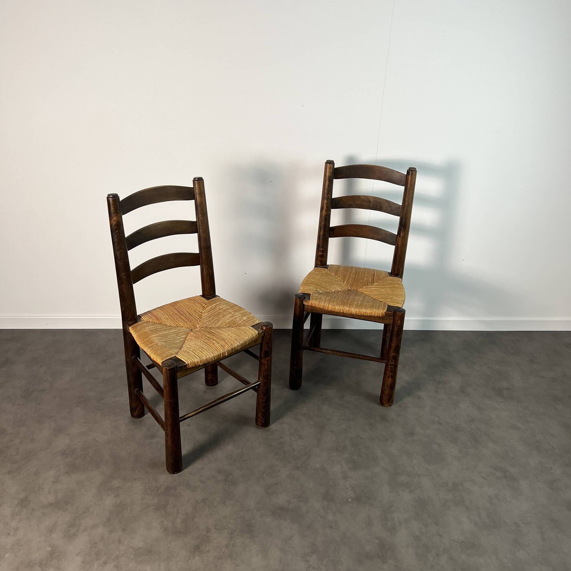 Pair of rush-seated chairs - Georges Robert, France circa 1950 Design