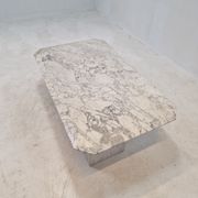 Table basse en marbre italien années 1970