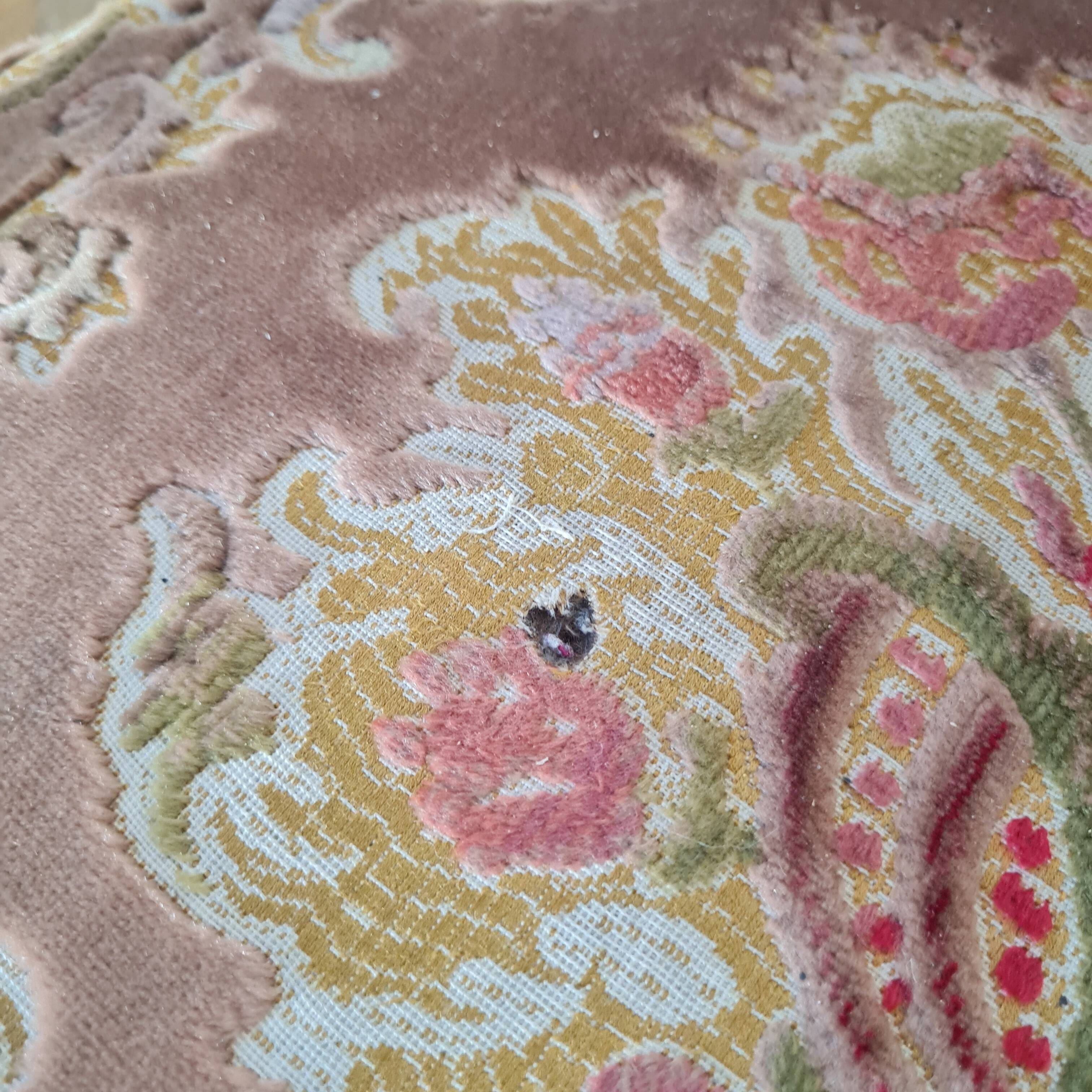 Louis XV style cabriolet armchair - floral velvet seat