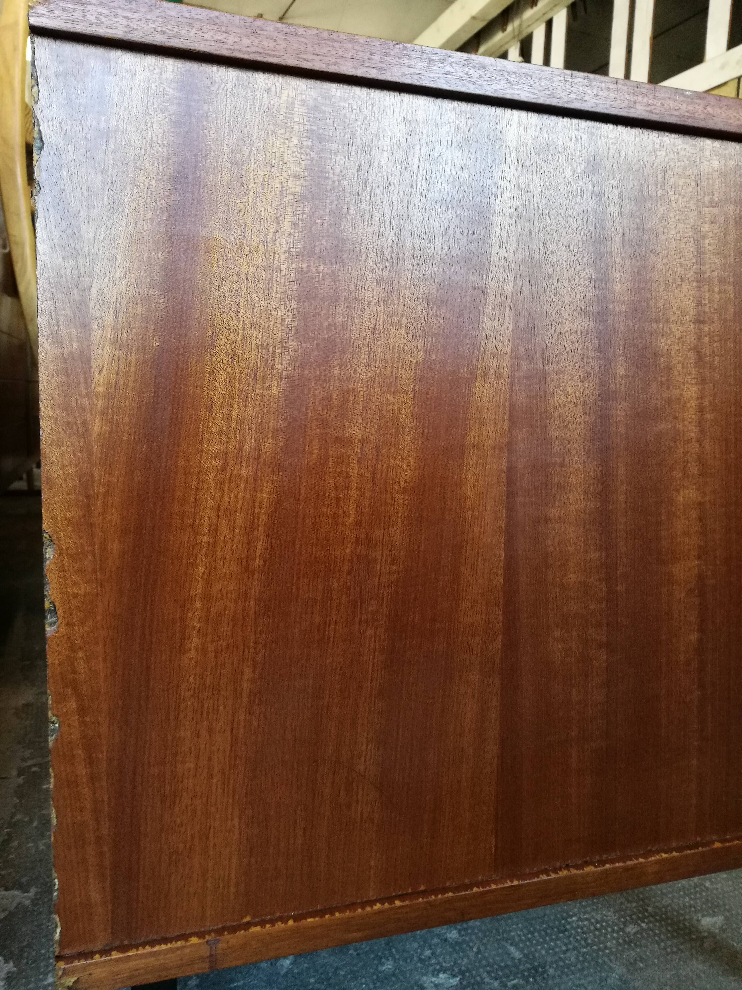 Seventies vintage bass row