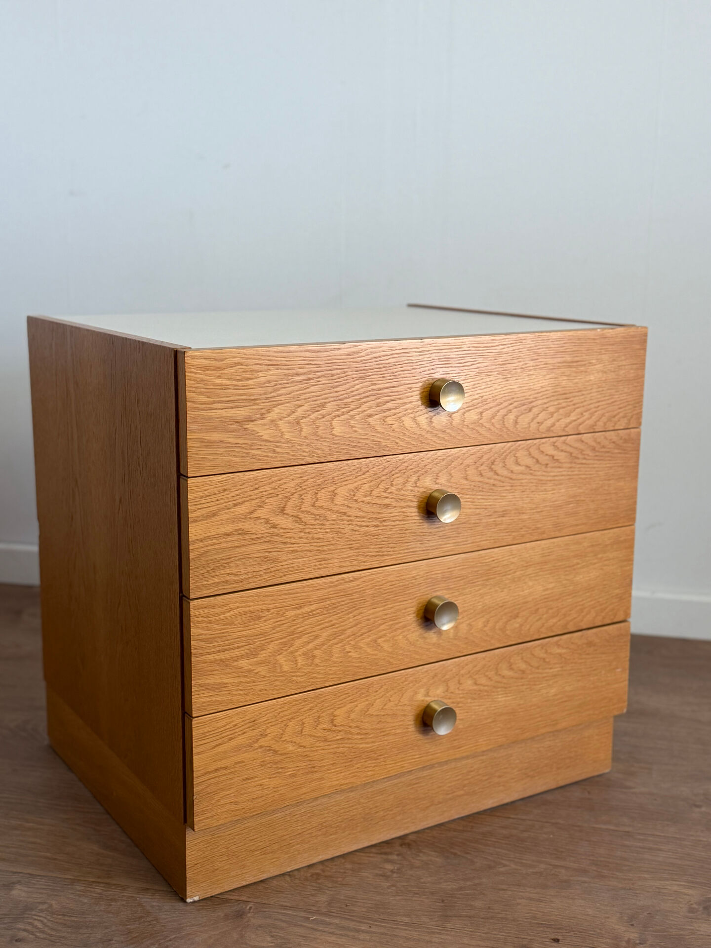 Caisson de bureau vintage à roulettes – 4 tiroirs