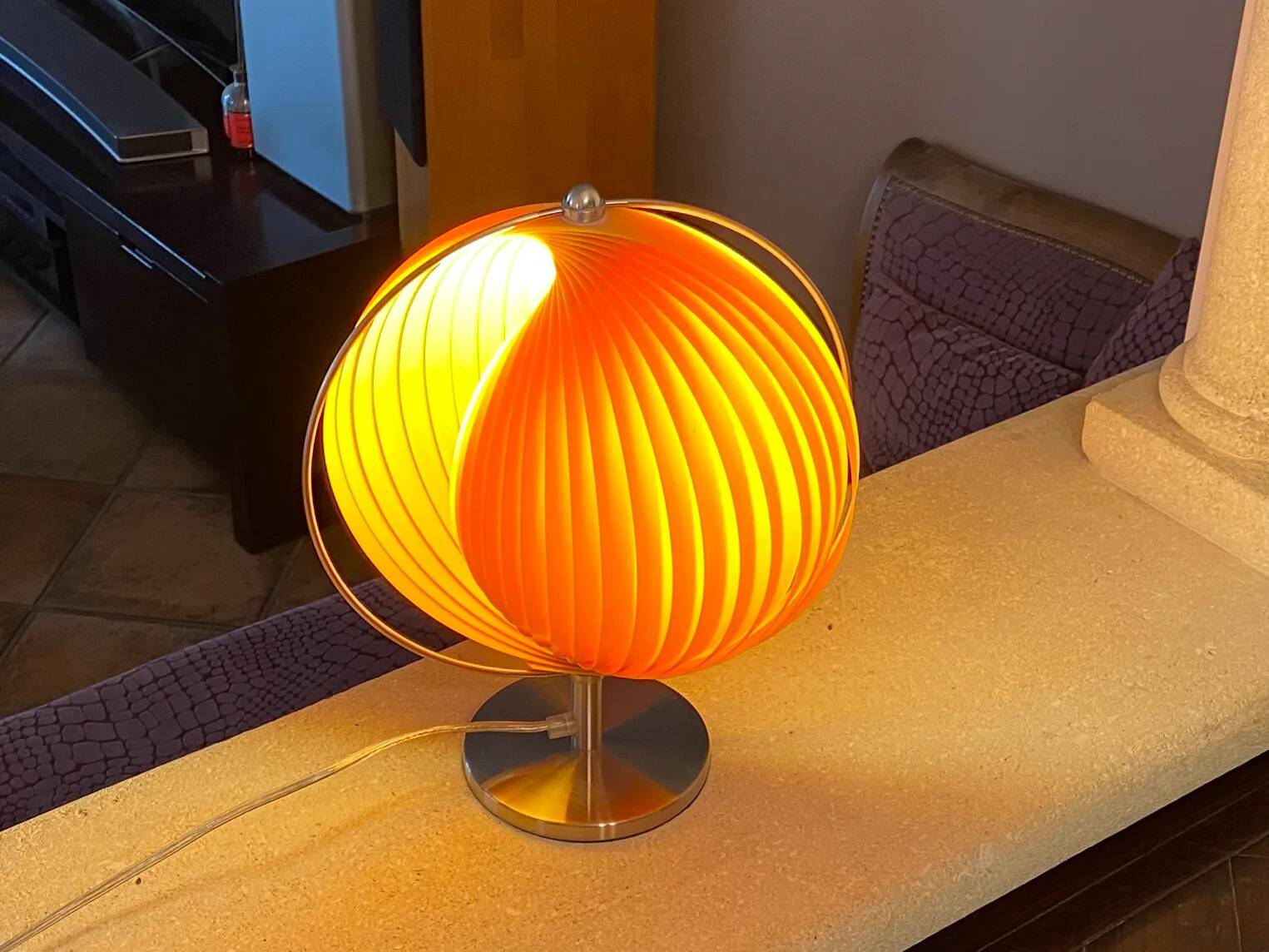 MOON lamp by KARE. Reissue from 1980.