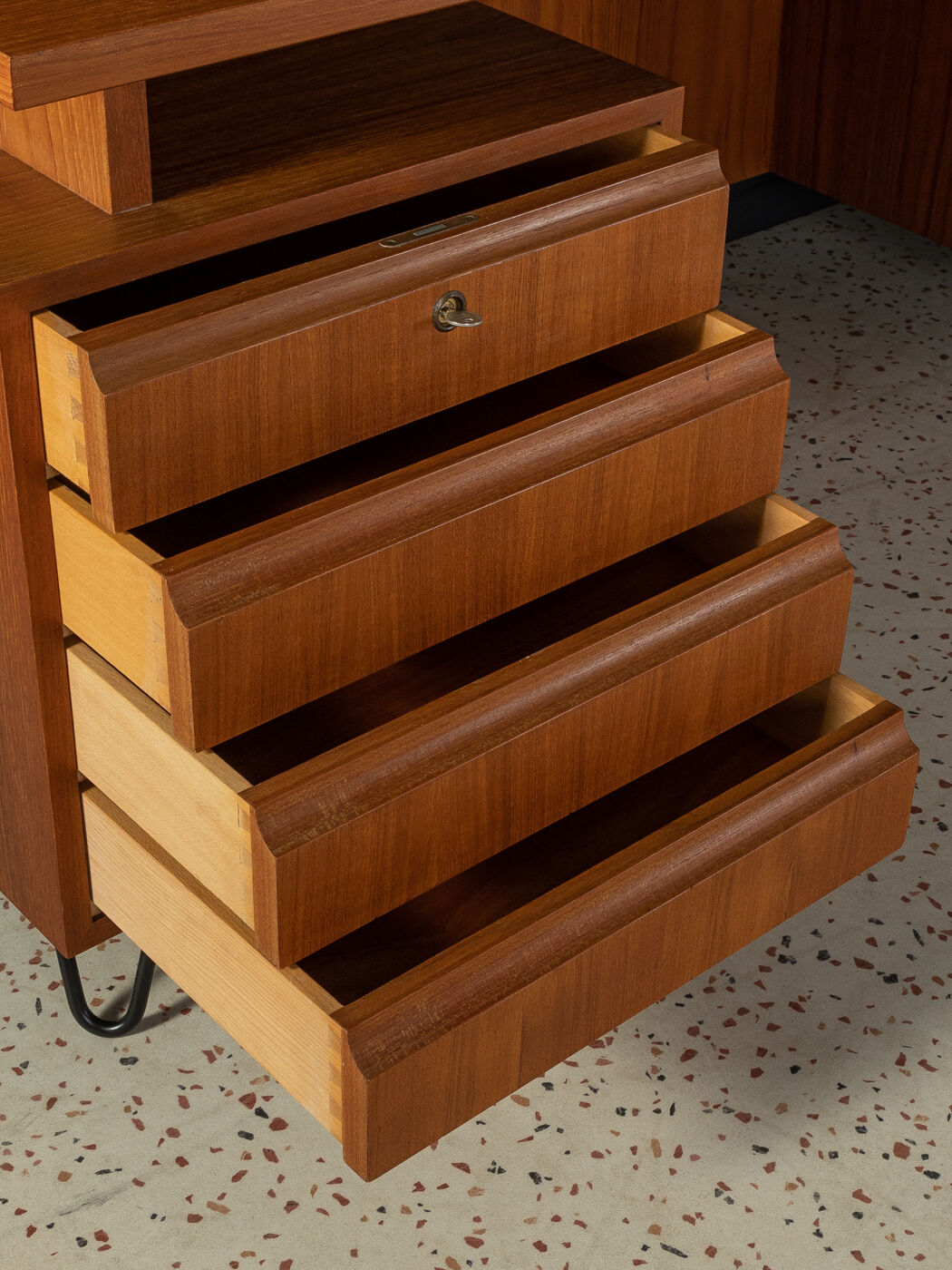 1950s desk, Oldenburger Möbelwerkstätten