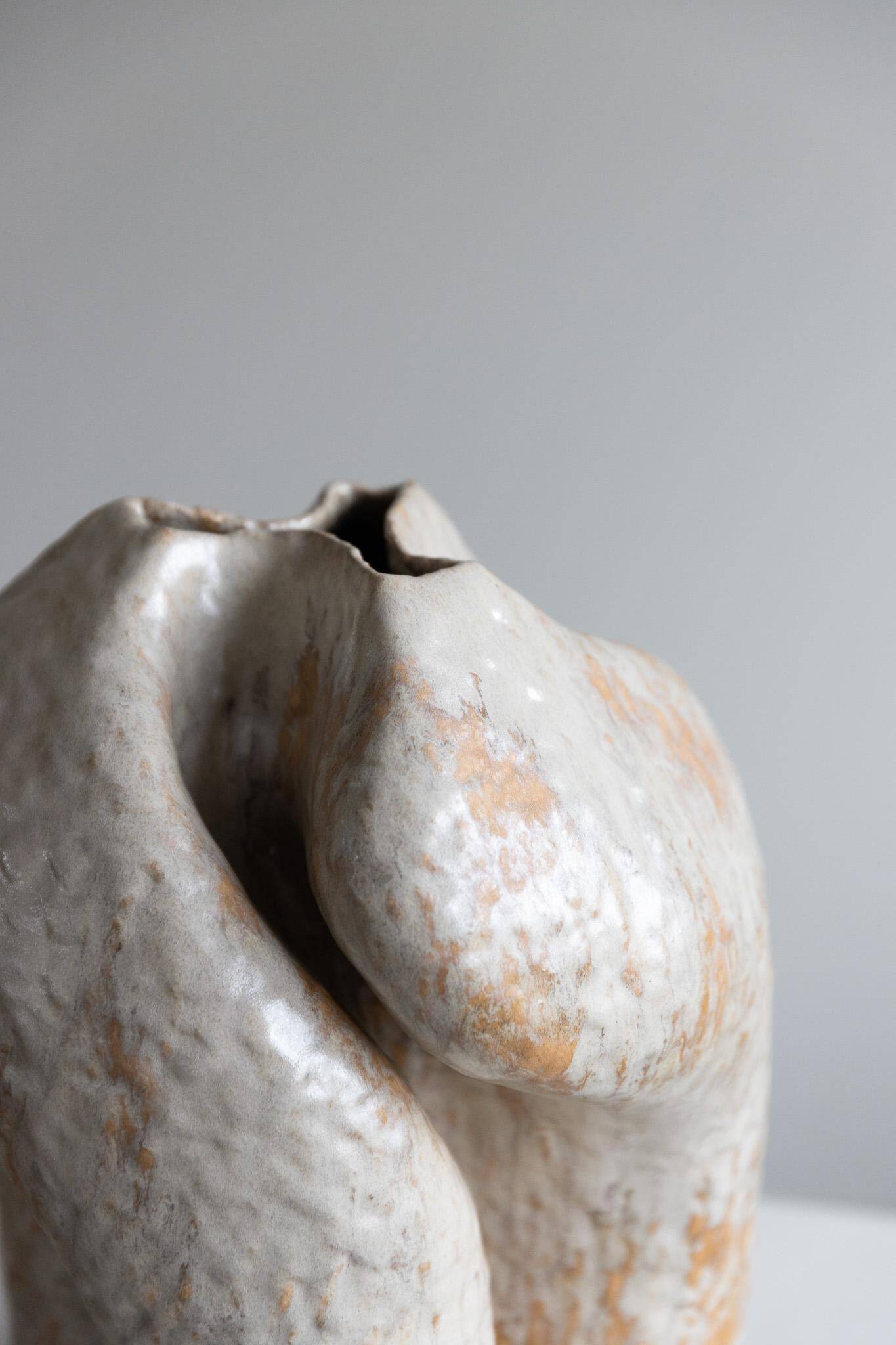 Large stoneware floor vase in ceramic by Danish artist Ole Victor, 2022.