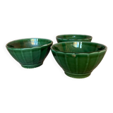 Set of 3 vintage Green Cross Oil bowls