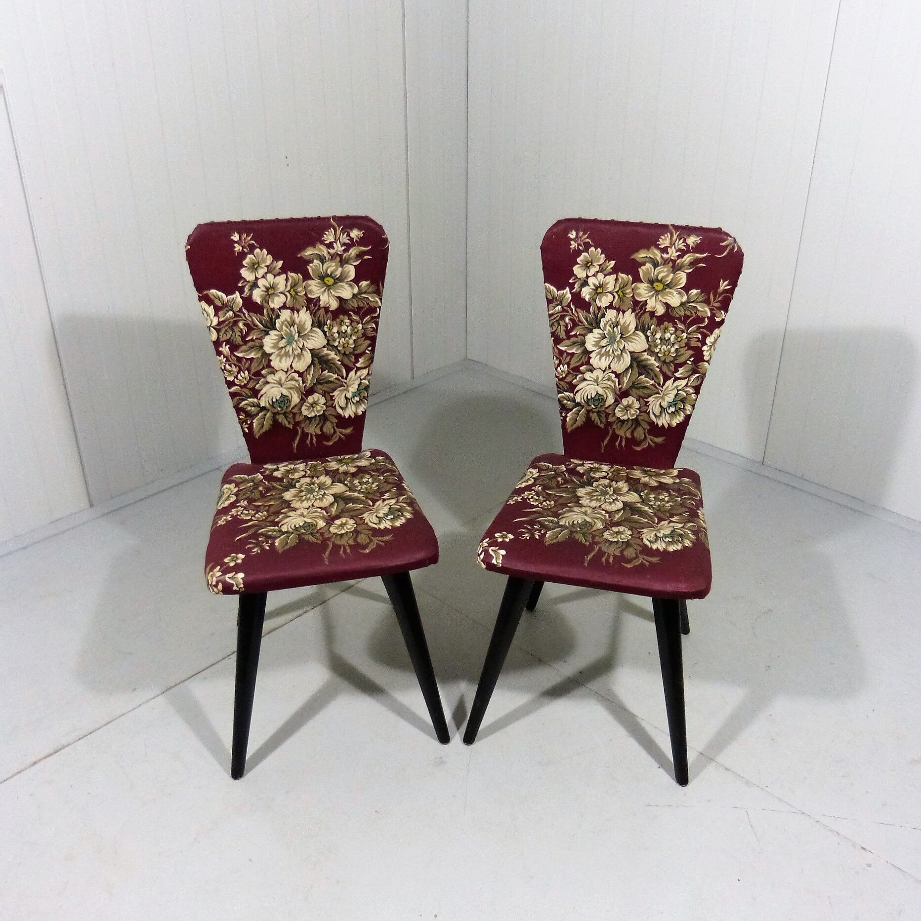 Set of 2 flower side chairs 1950’s