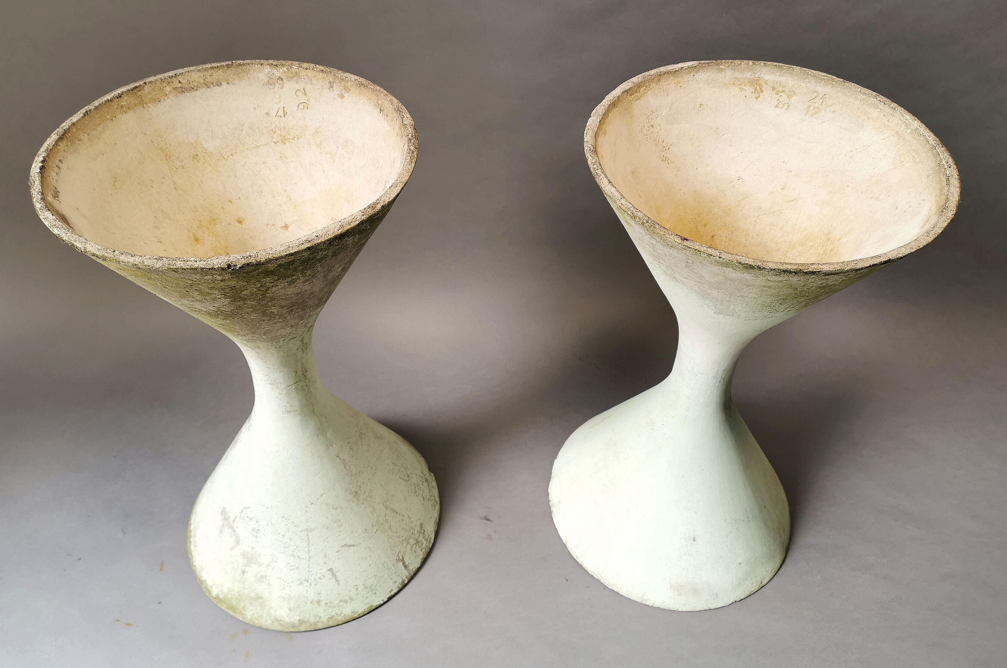 Pair of Diabolo gardeners by Anton Bee and Willy Guhl for Eternit 60s
