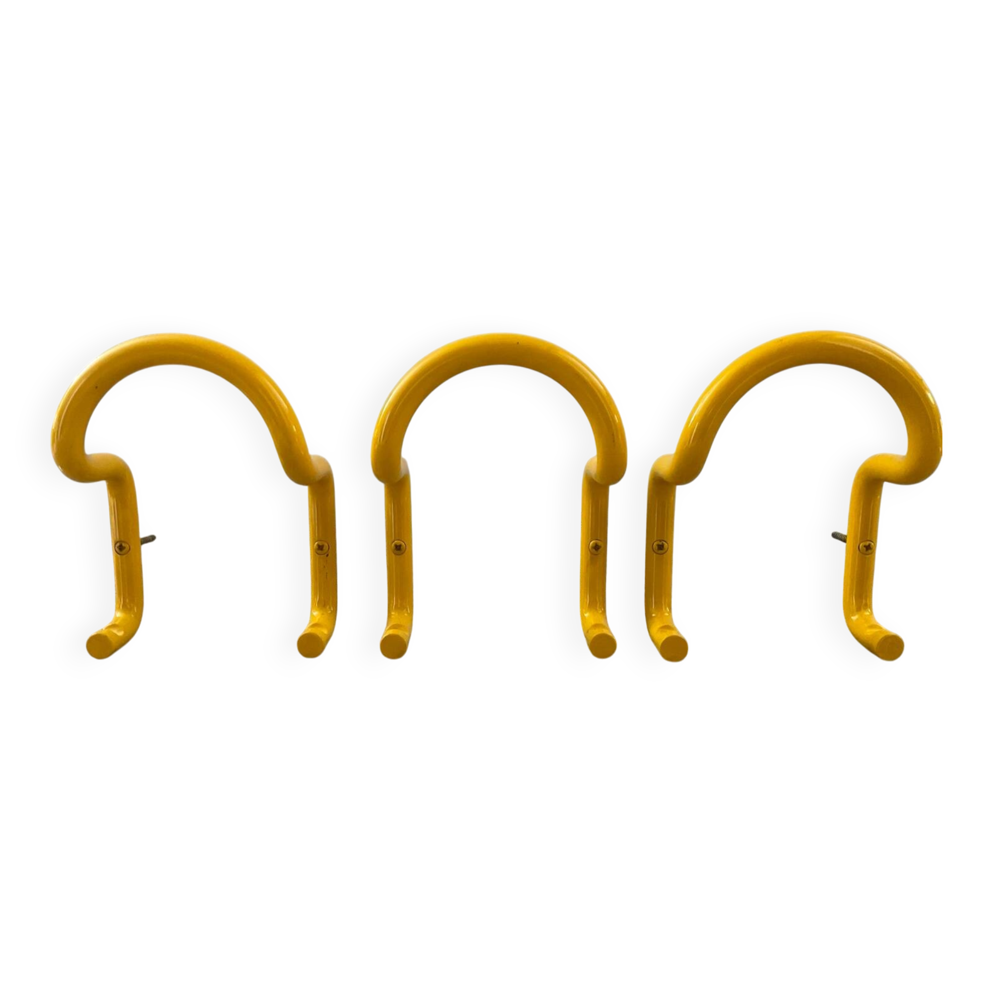 Série de 3 patères « Taka » par Cesar Rota Nodari Acerbis