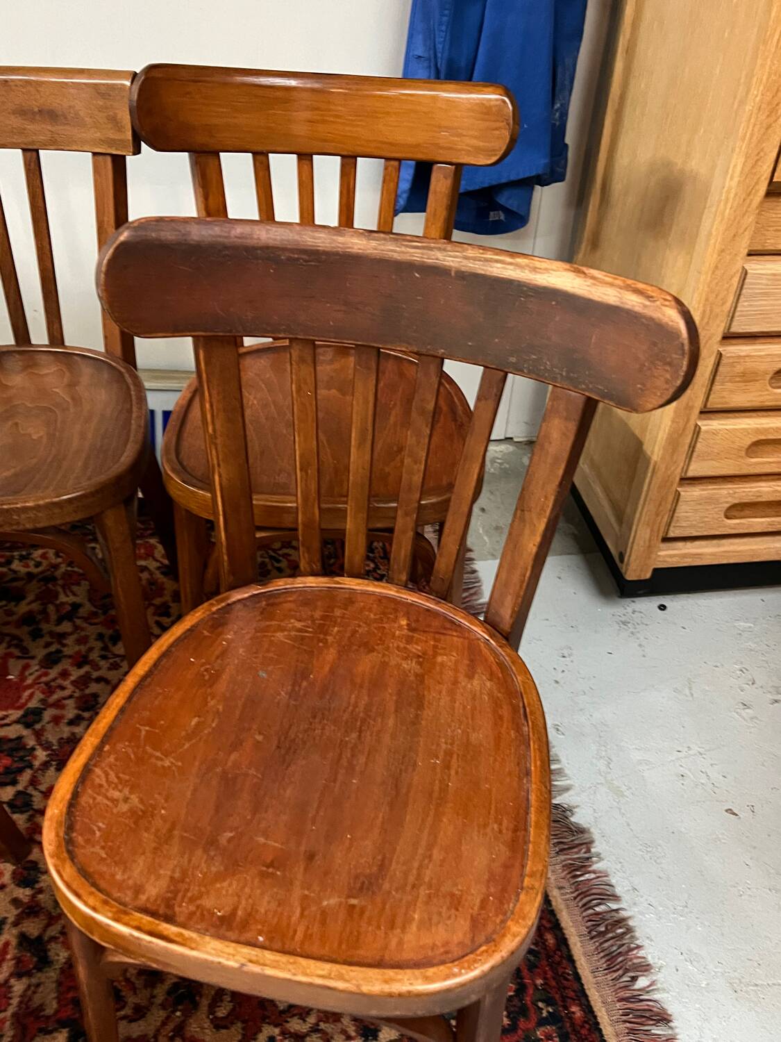 Anciennes chaises bistrot Baumann