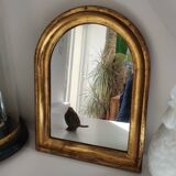 Golden mirror