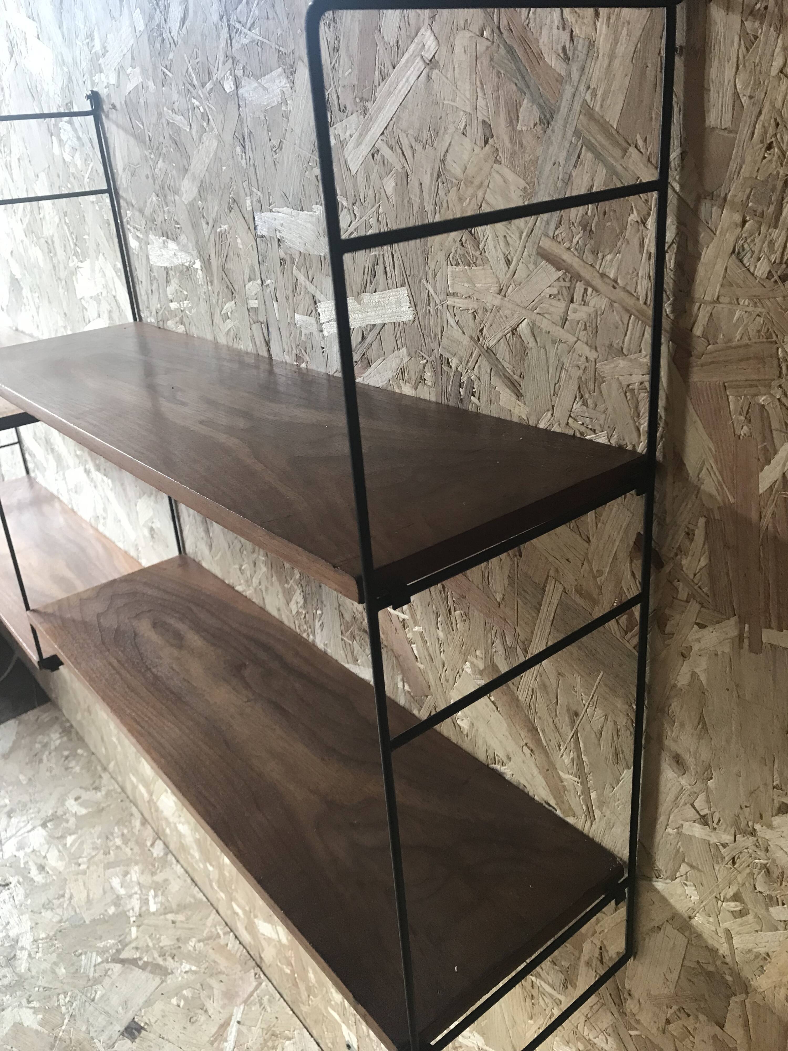 Vintage string wall shelf with 3 supports