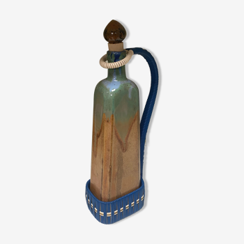 Ceramic bottle by Jacobert
