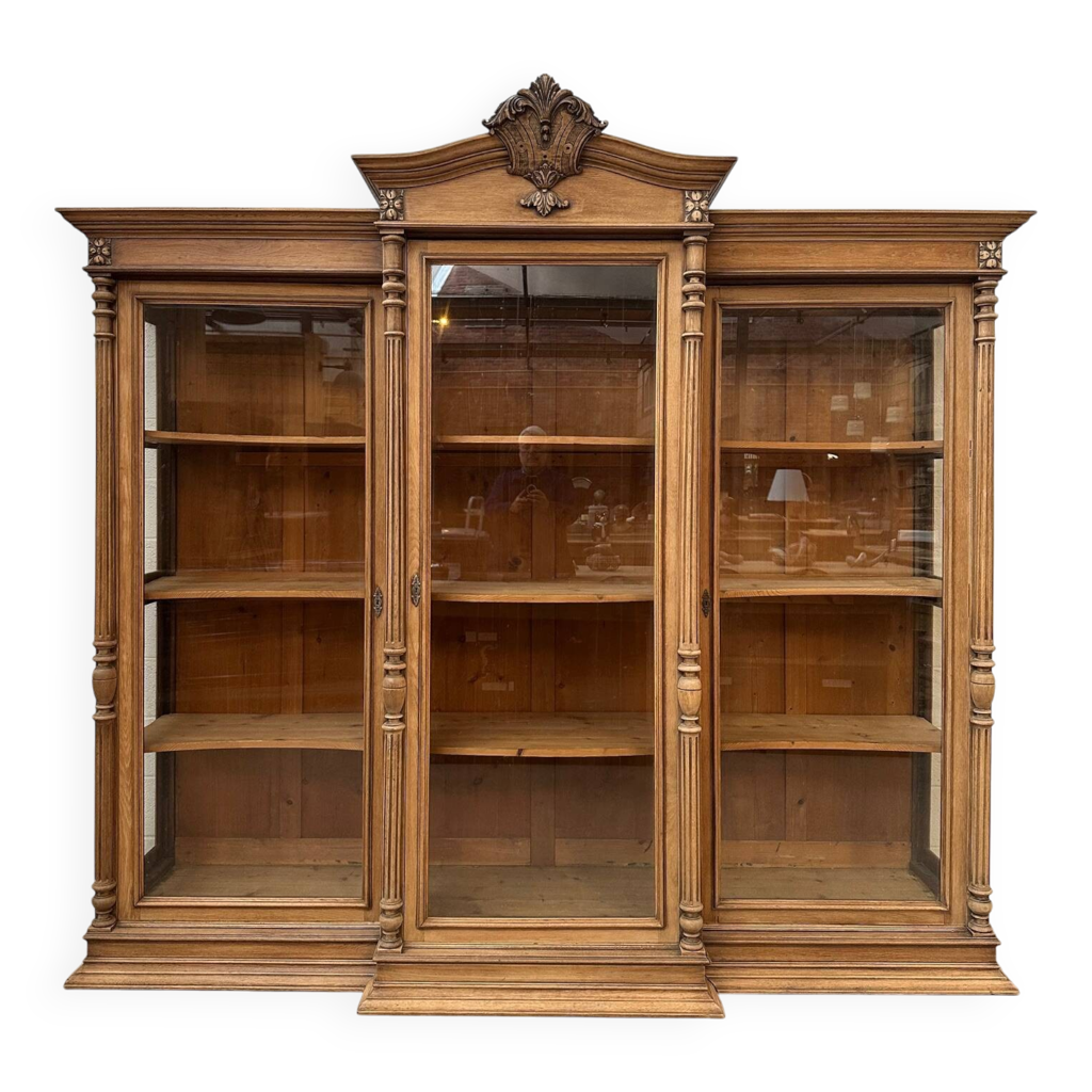 Grande vitrine de présentation en chêne fin XIXème | Selency