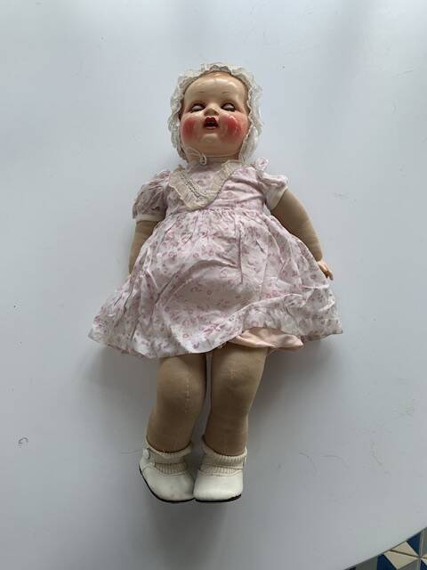 Poupon, collectible doll, Raynal, circa 1948, old and collector's
