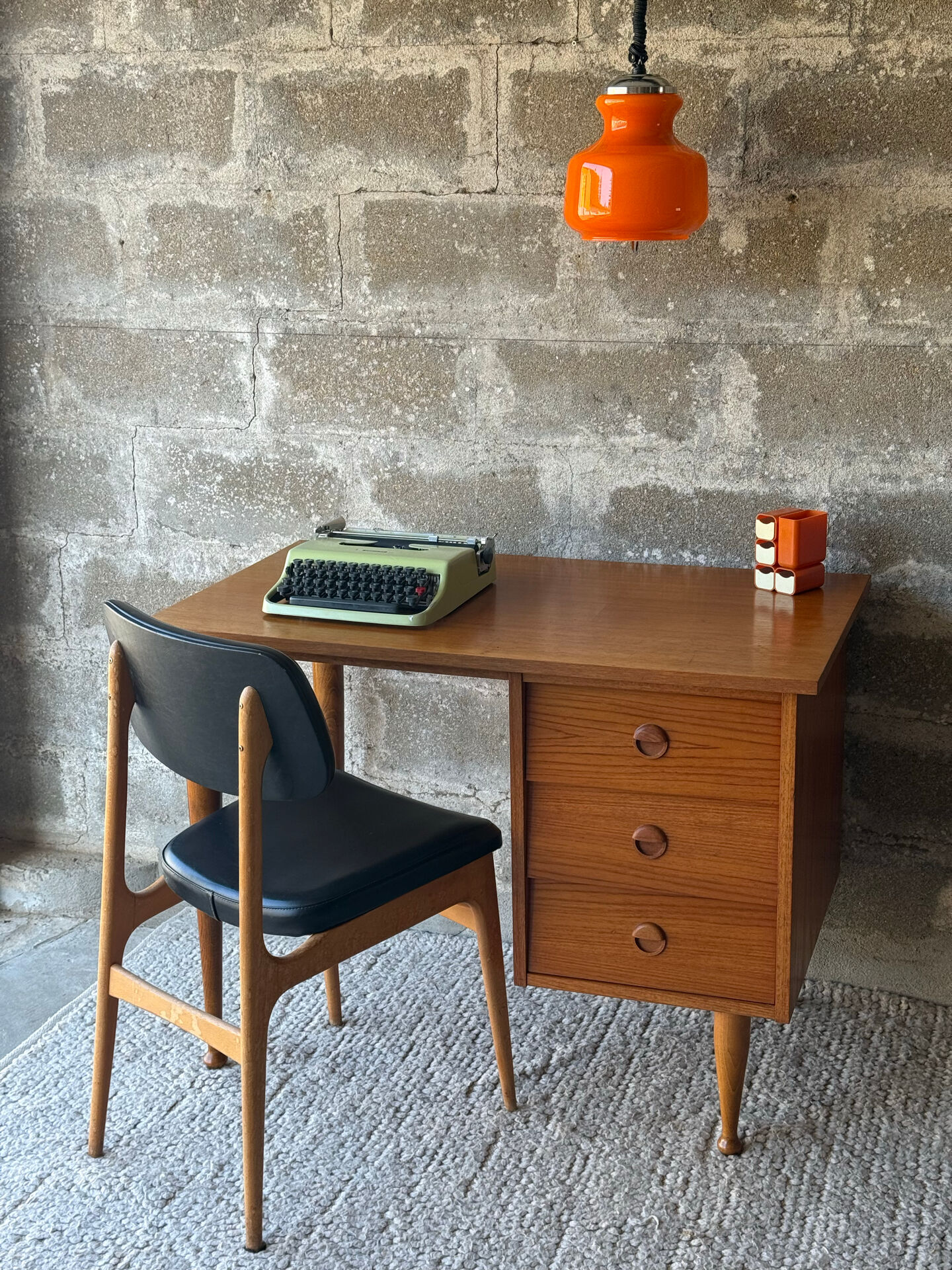 Bureau scandinave vintage en teck, 1960/70