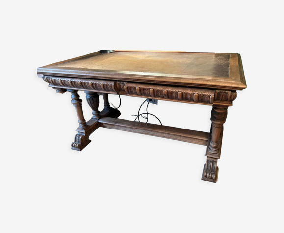 Bureau style Henri II