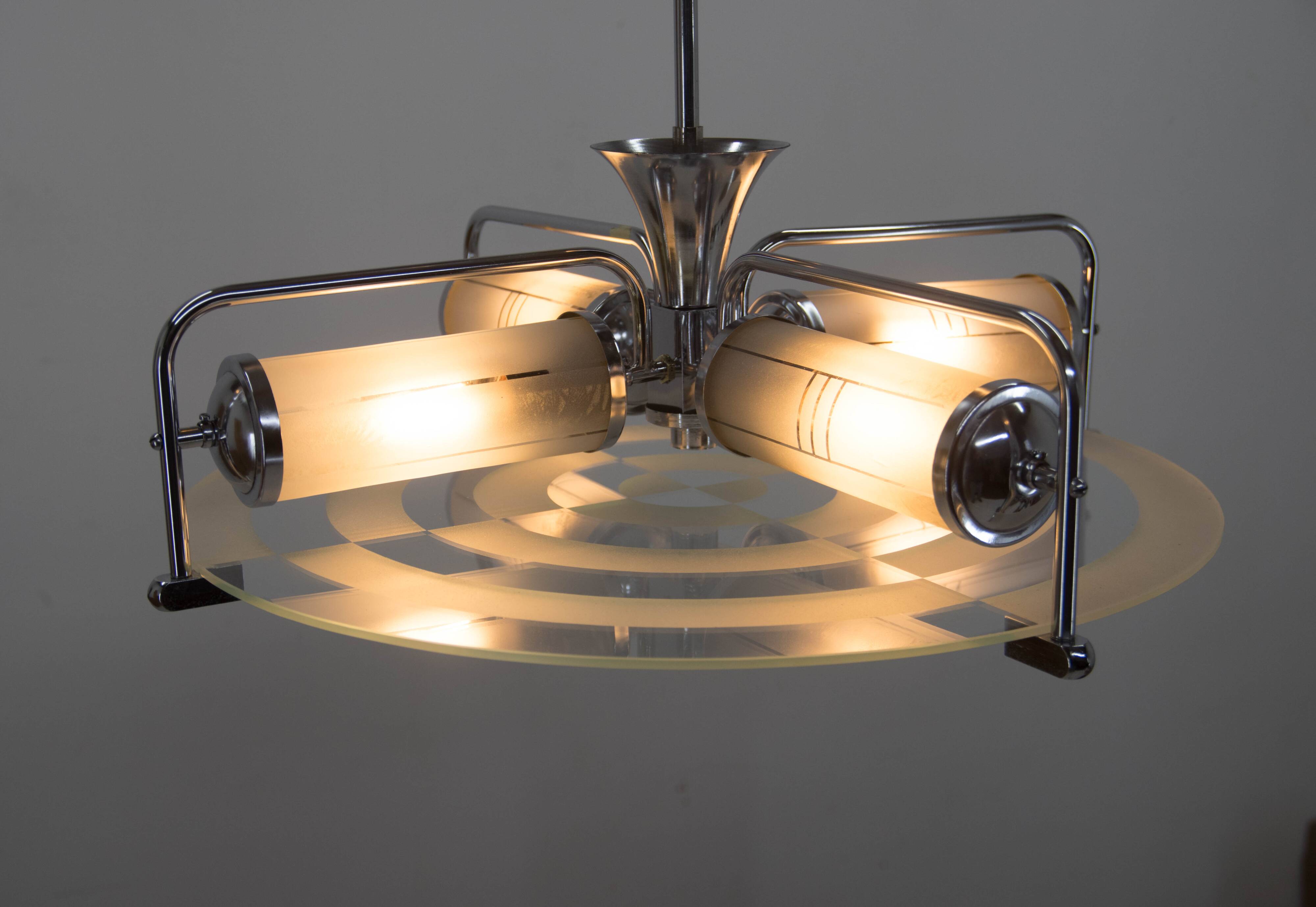 Rare lustre tubulaire Art déco/fonctionnaliste, années 1930
