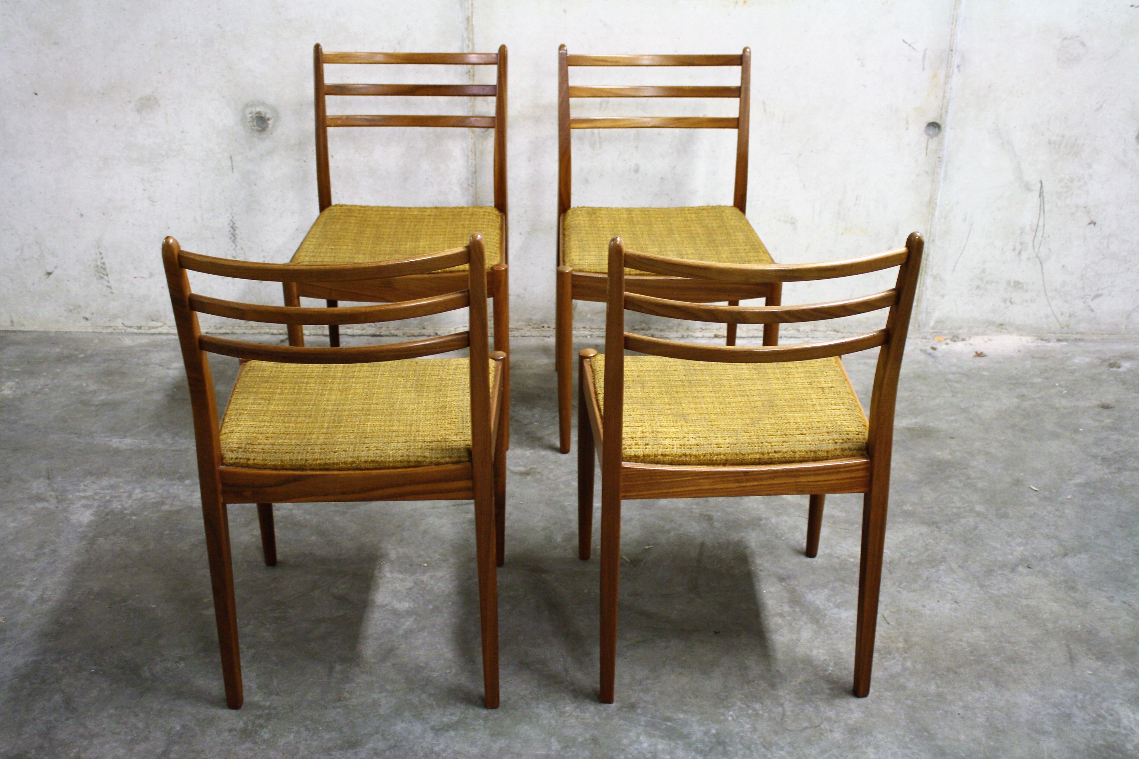 Set of four dining chairs by E vintage gum for G-plan, 1960 s