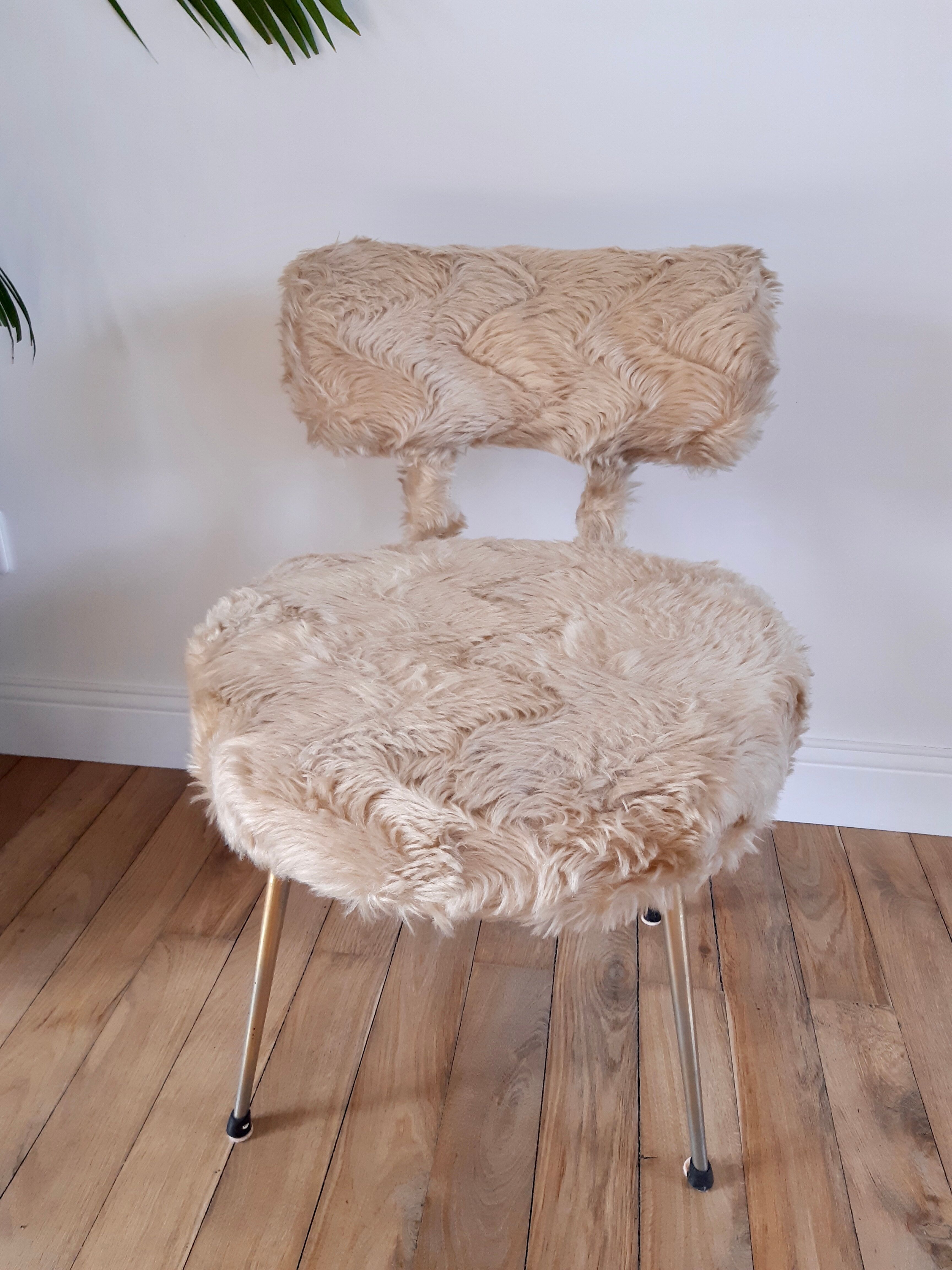 Pair of moumoute chairs 1970