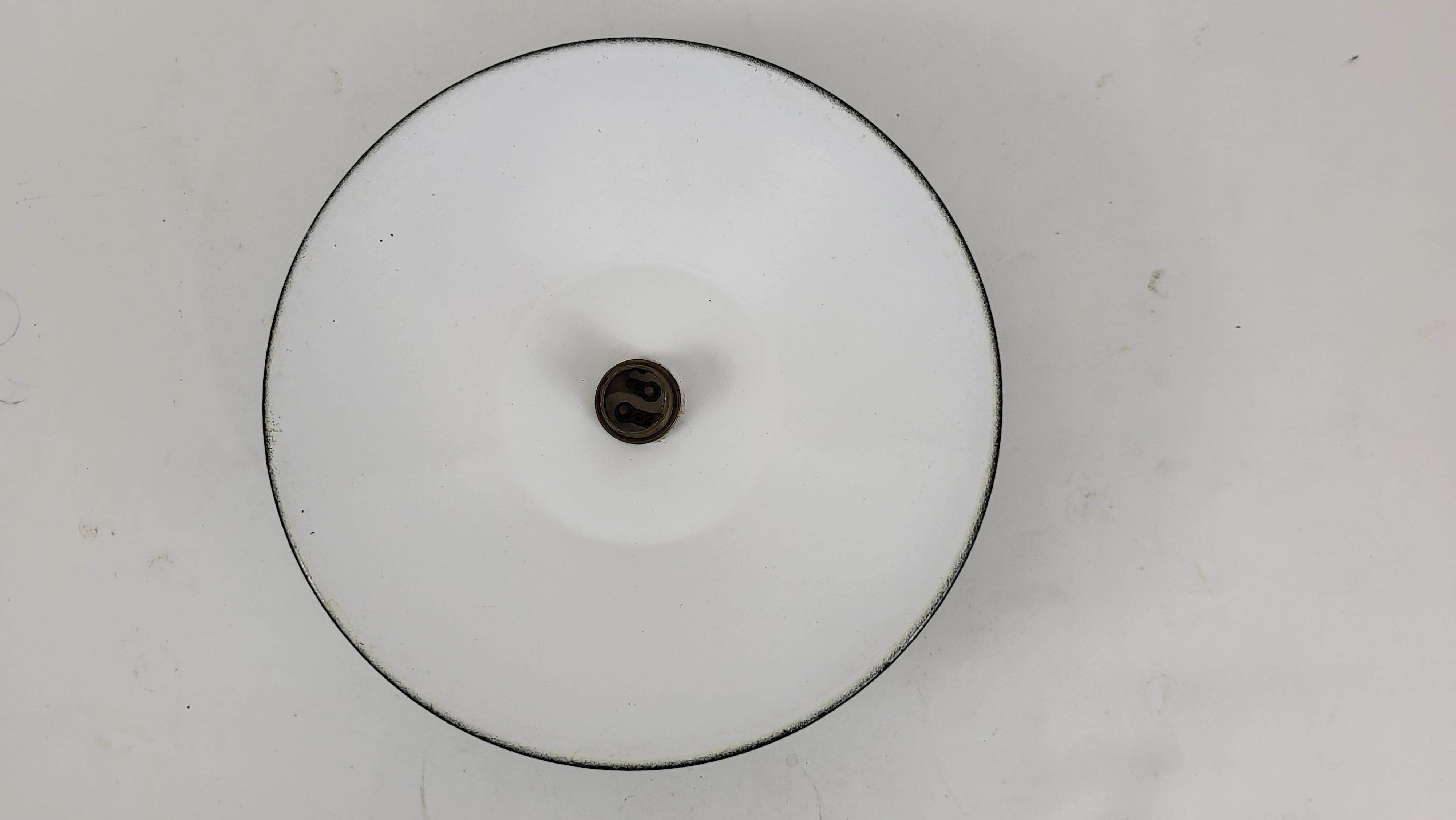 Suspension / Ceiling lamp in green enamelled sheet metal