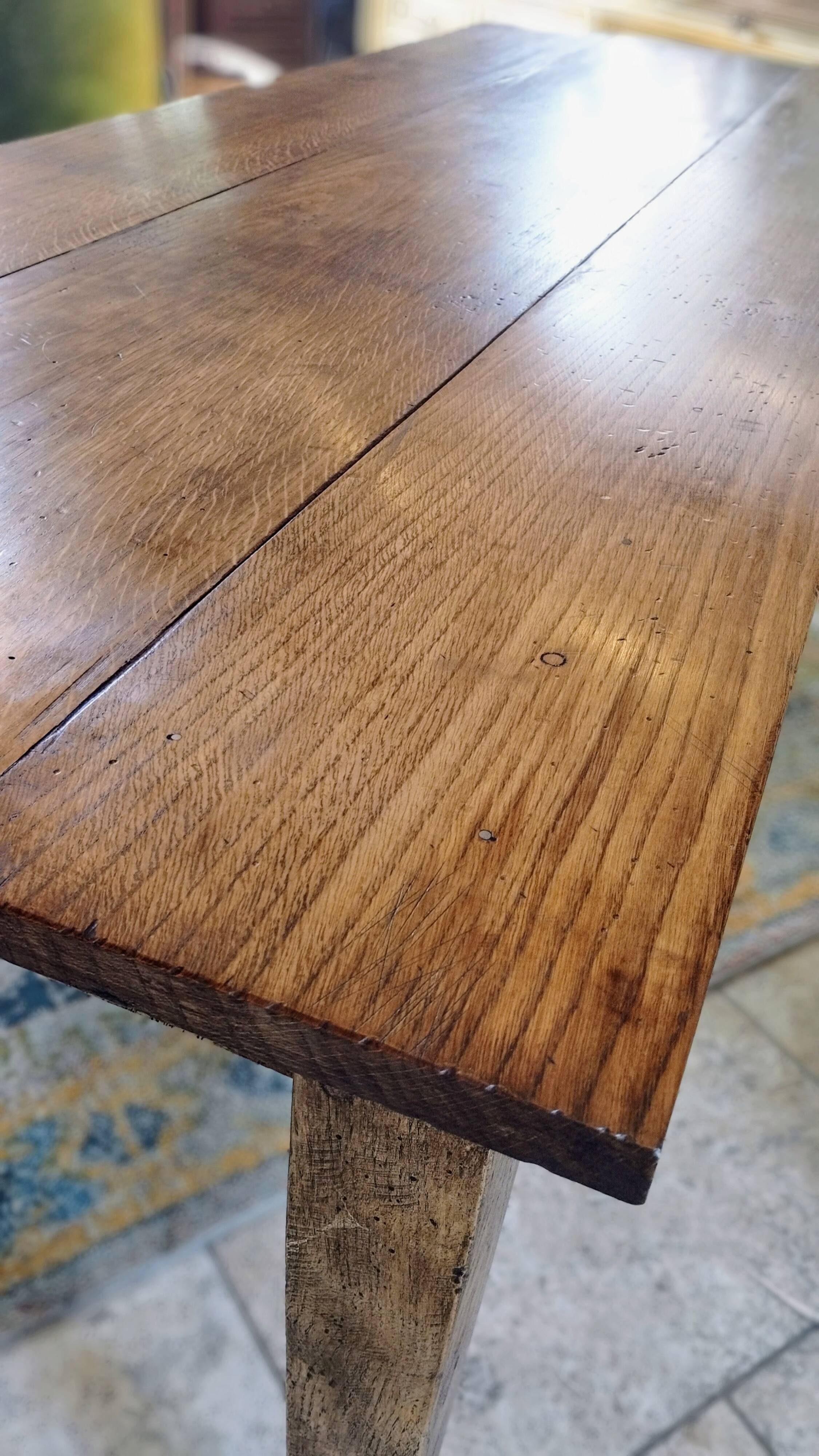 Farm table in sold oak