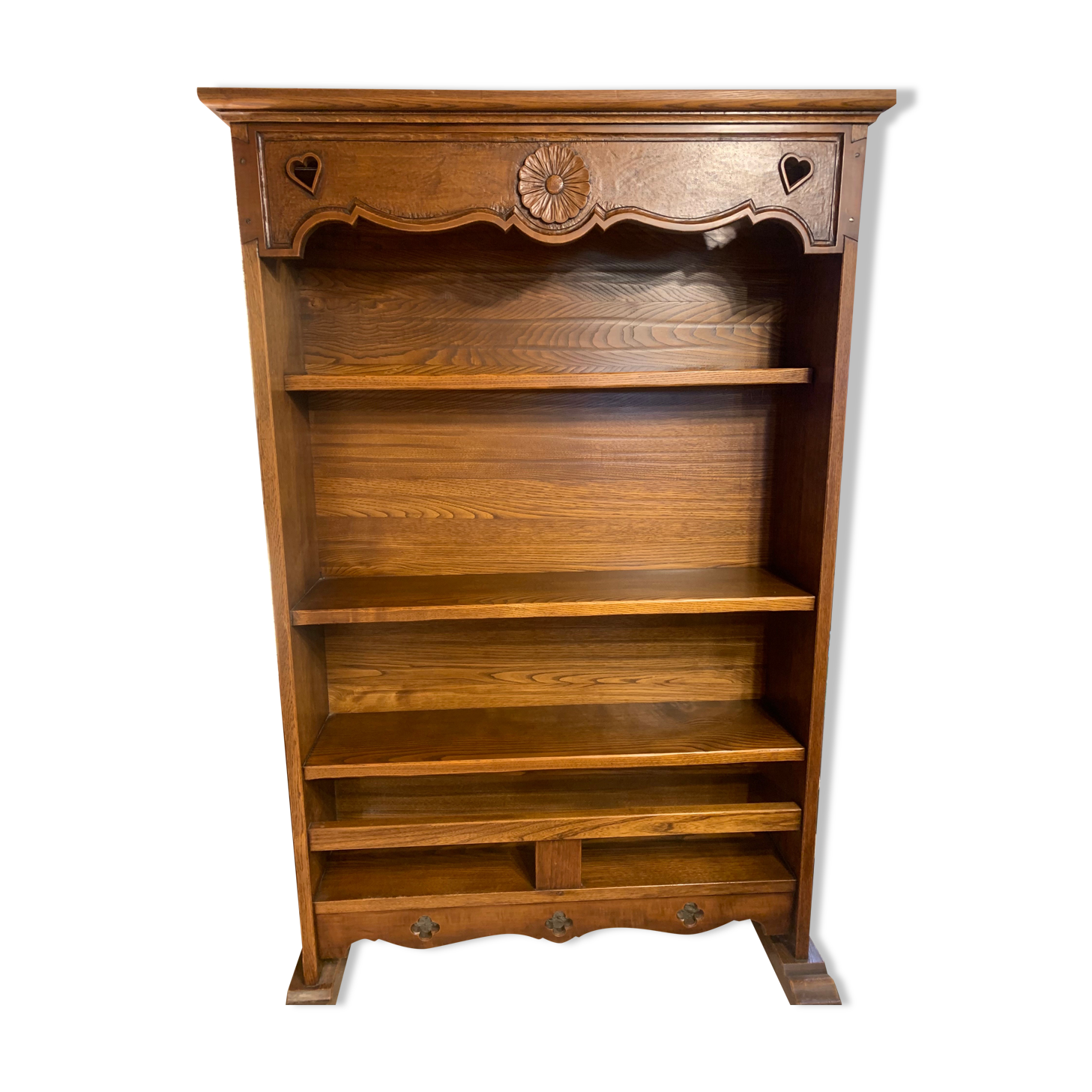 Oak floral shelf