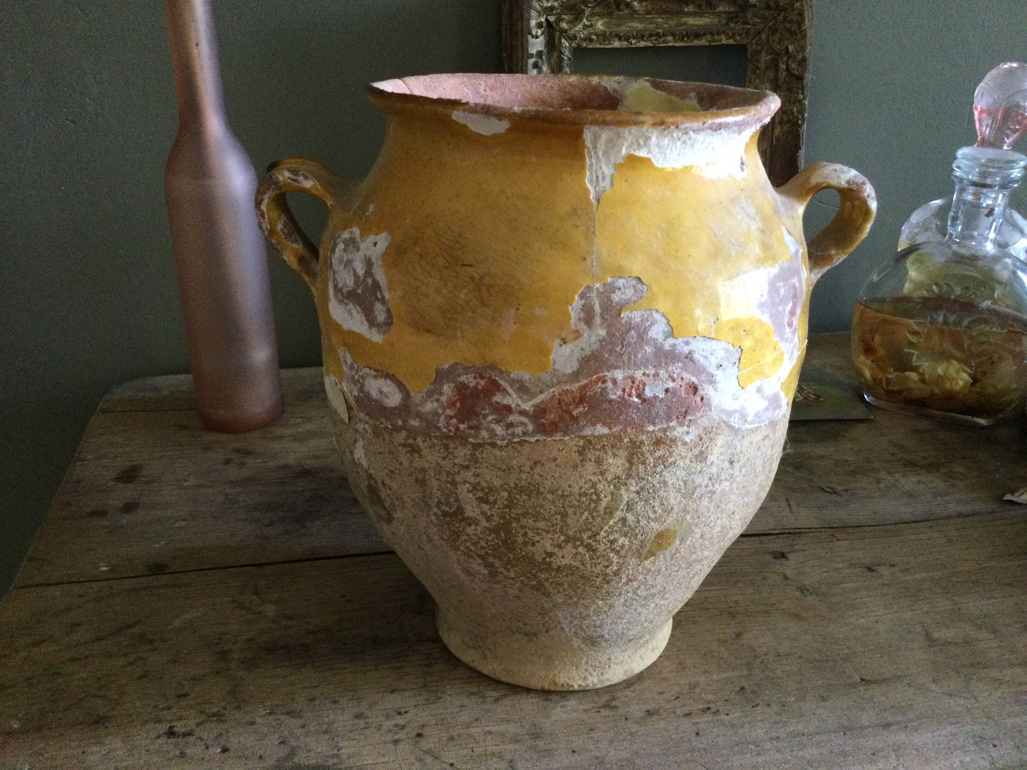 Antique grease pot